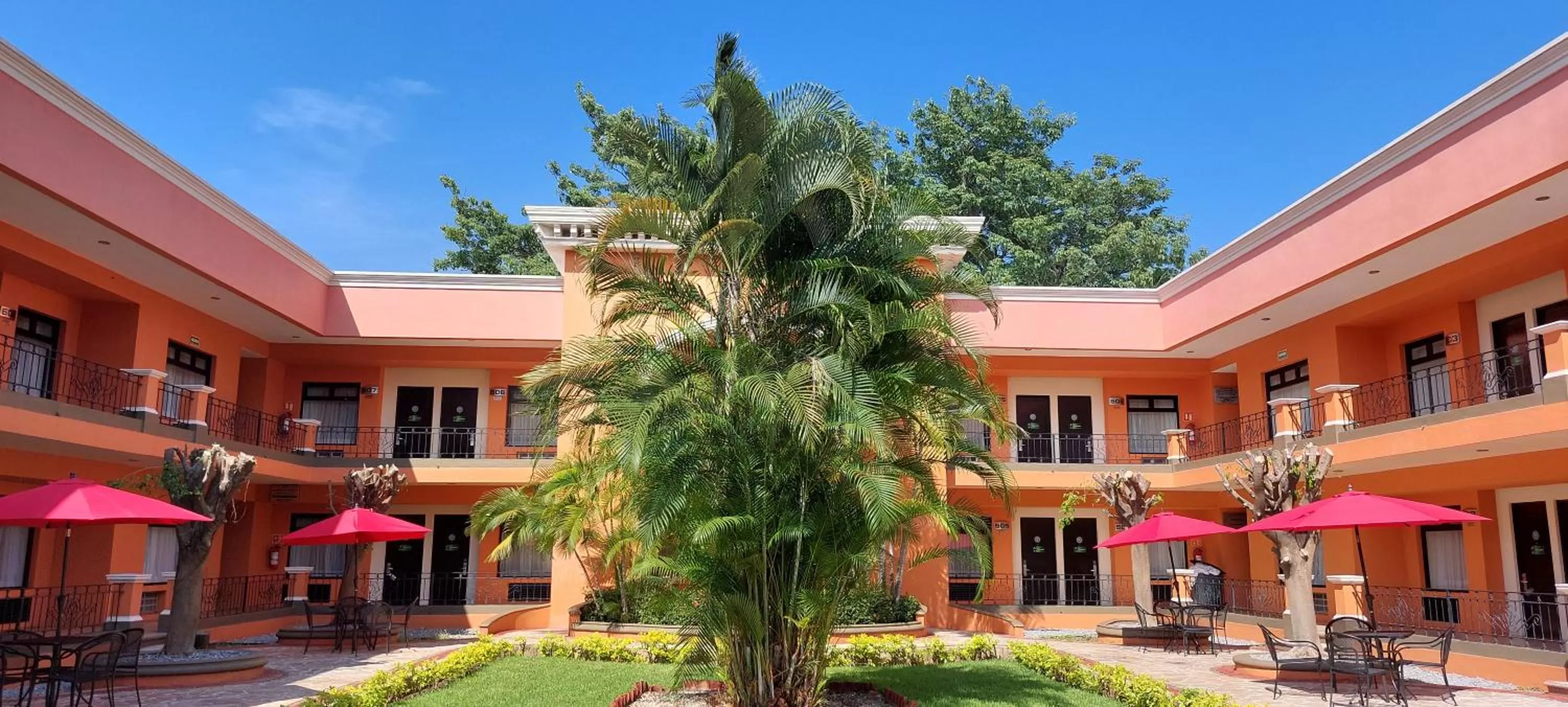 Property building in Hotel Palmareca