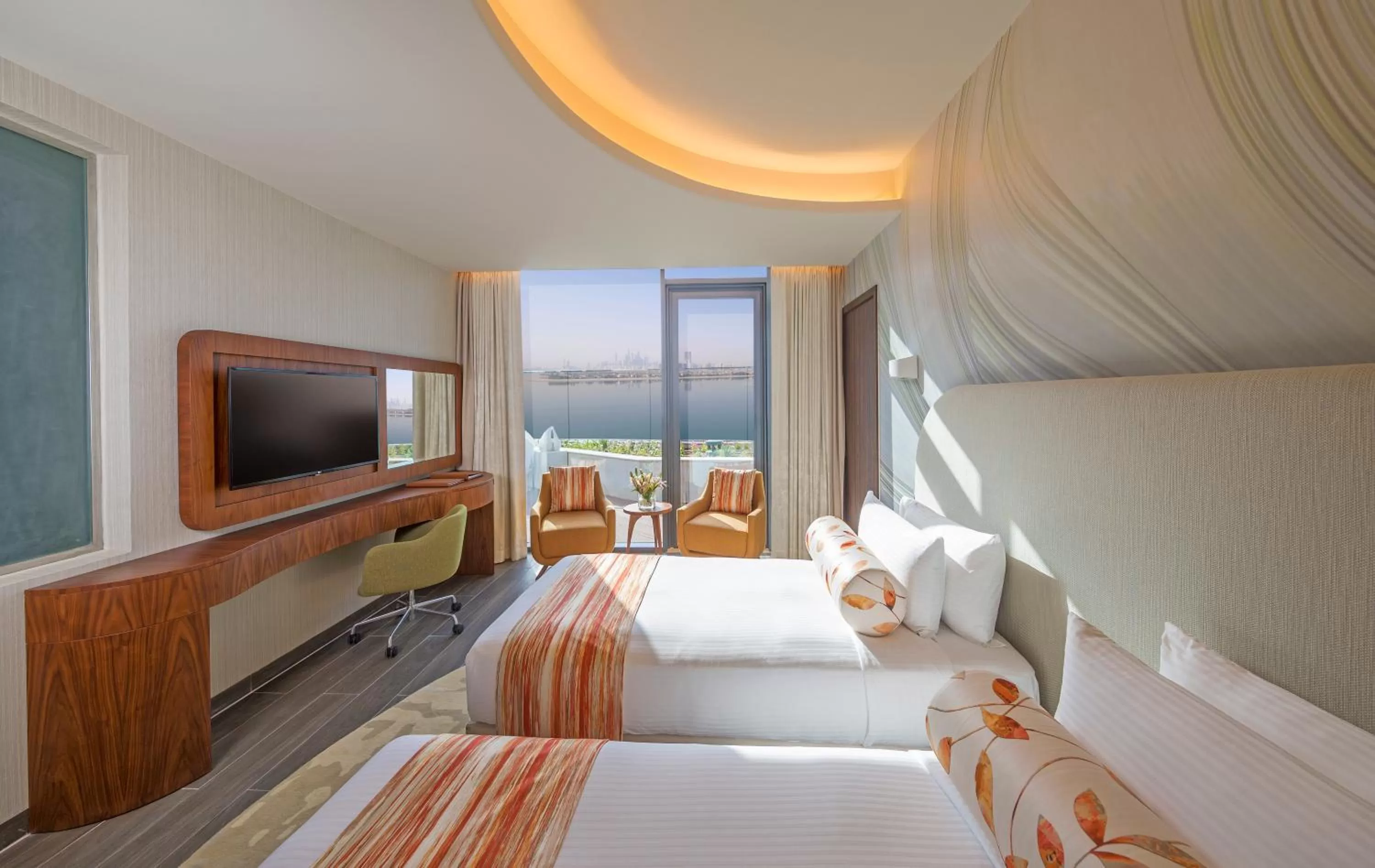 Photo of the whole room, Bed in The Retreat Palm Dubai MGallery by Sofitel