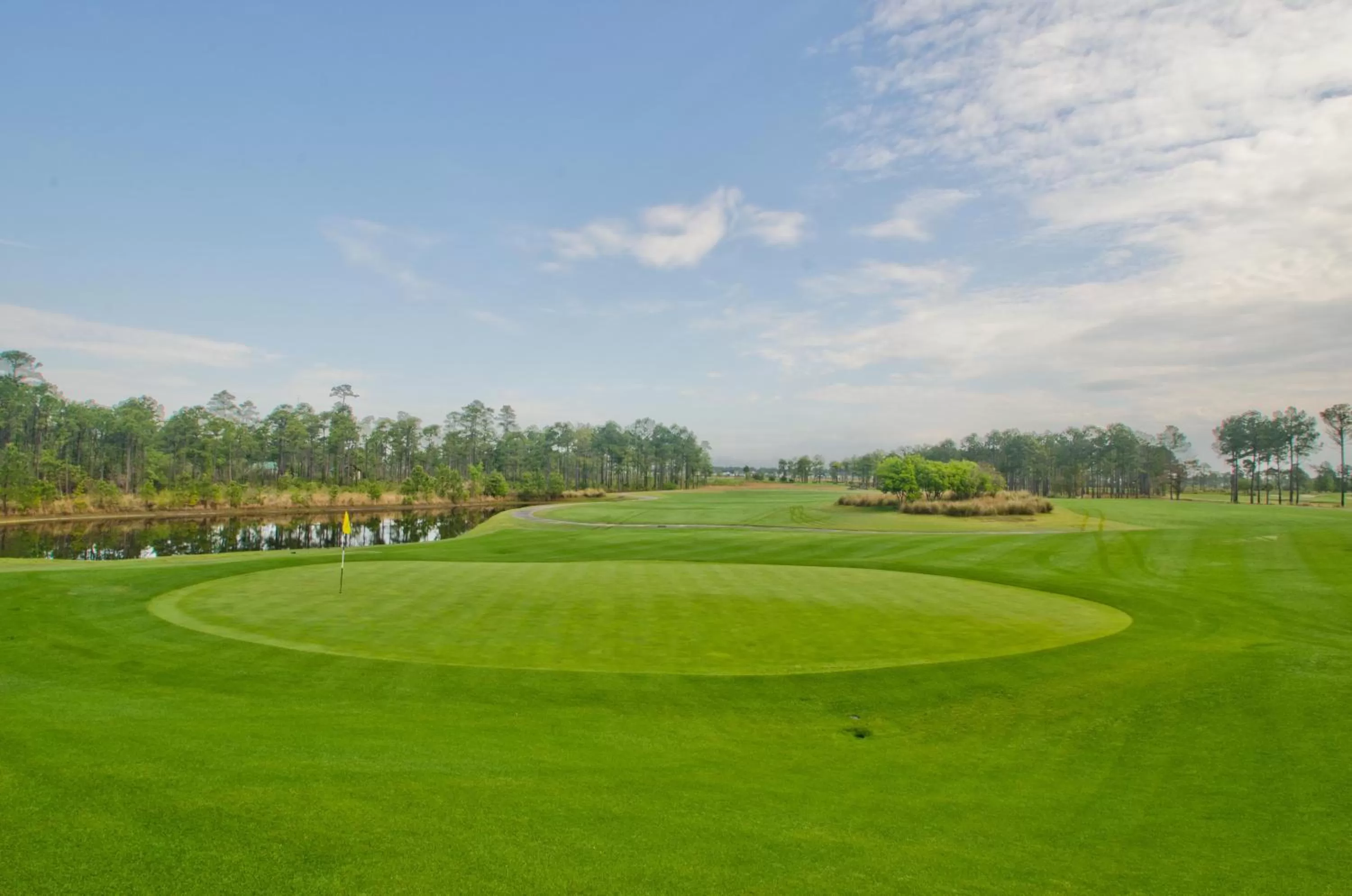 Golfcourse in Barefoot Resort Golf & Yacht Club Villas