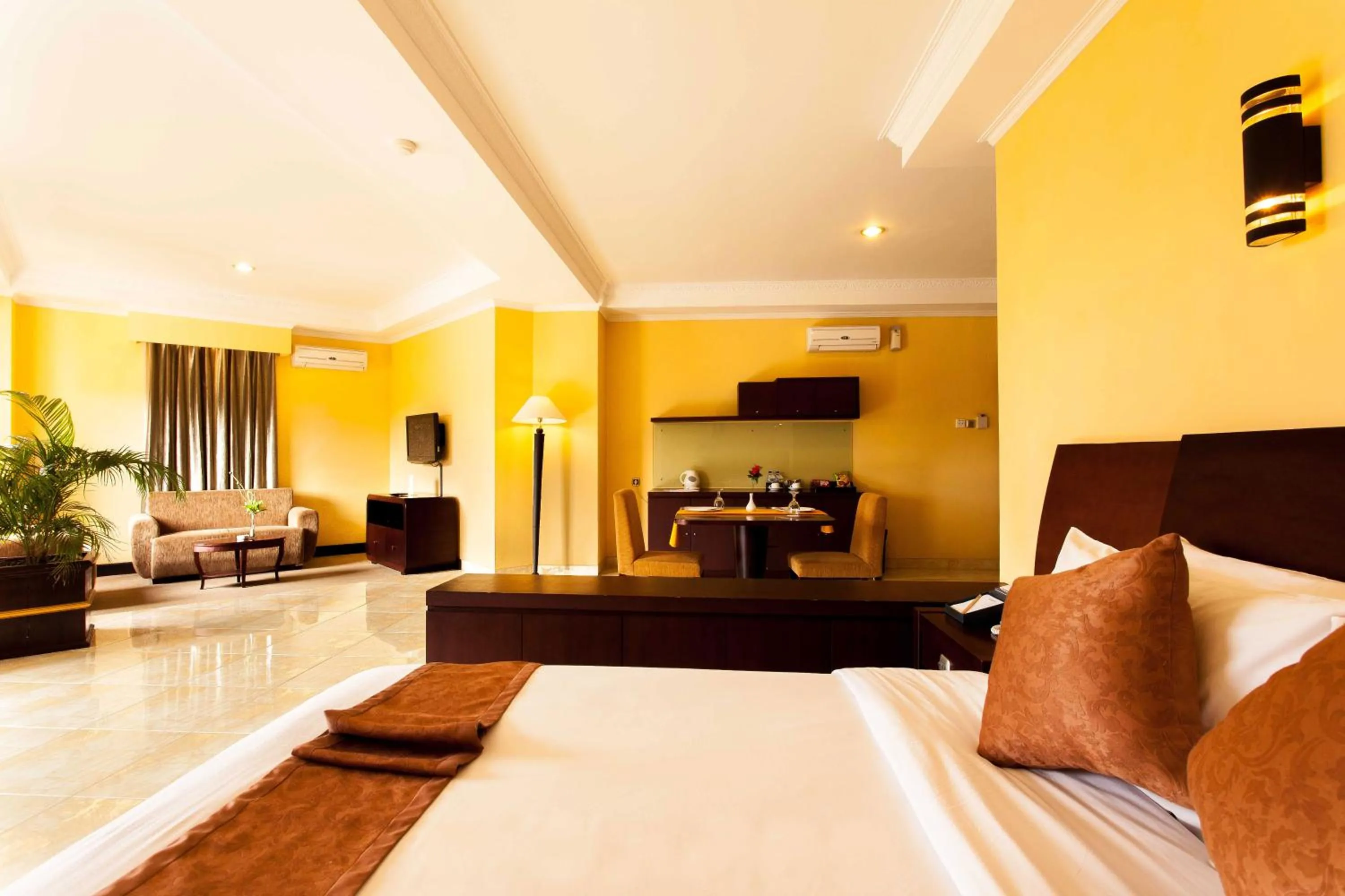 Bathroom, Bed in Aston Niu Manokwari Hotel & Conference Center
