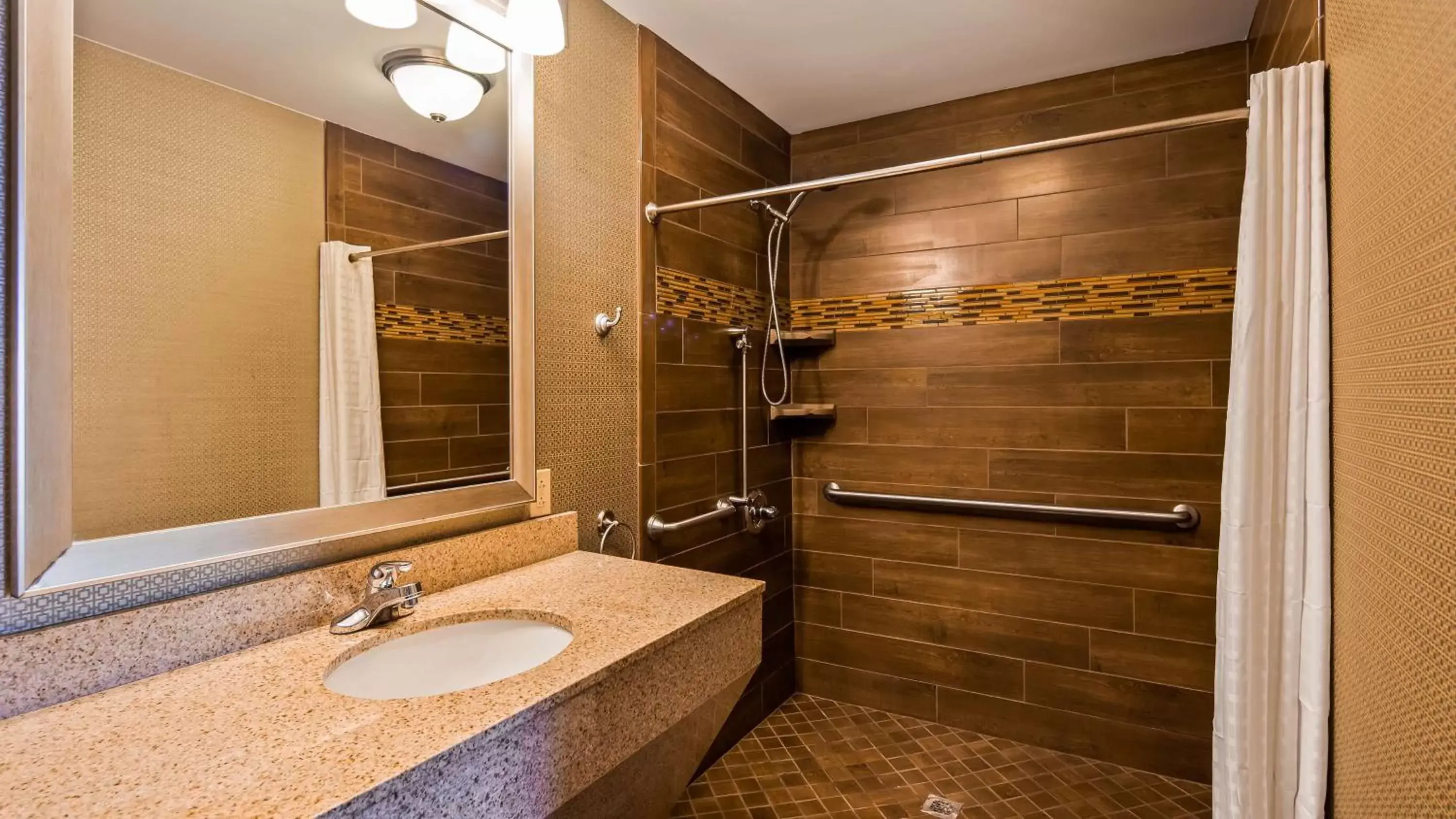 Bathroom in Best Western Newport Inn