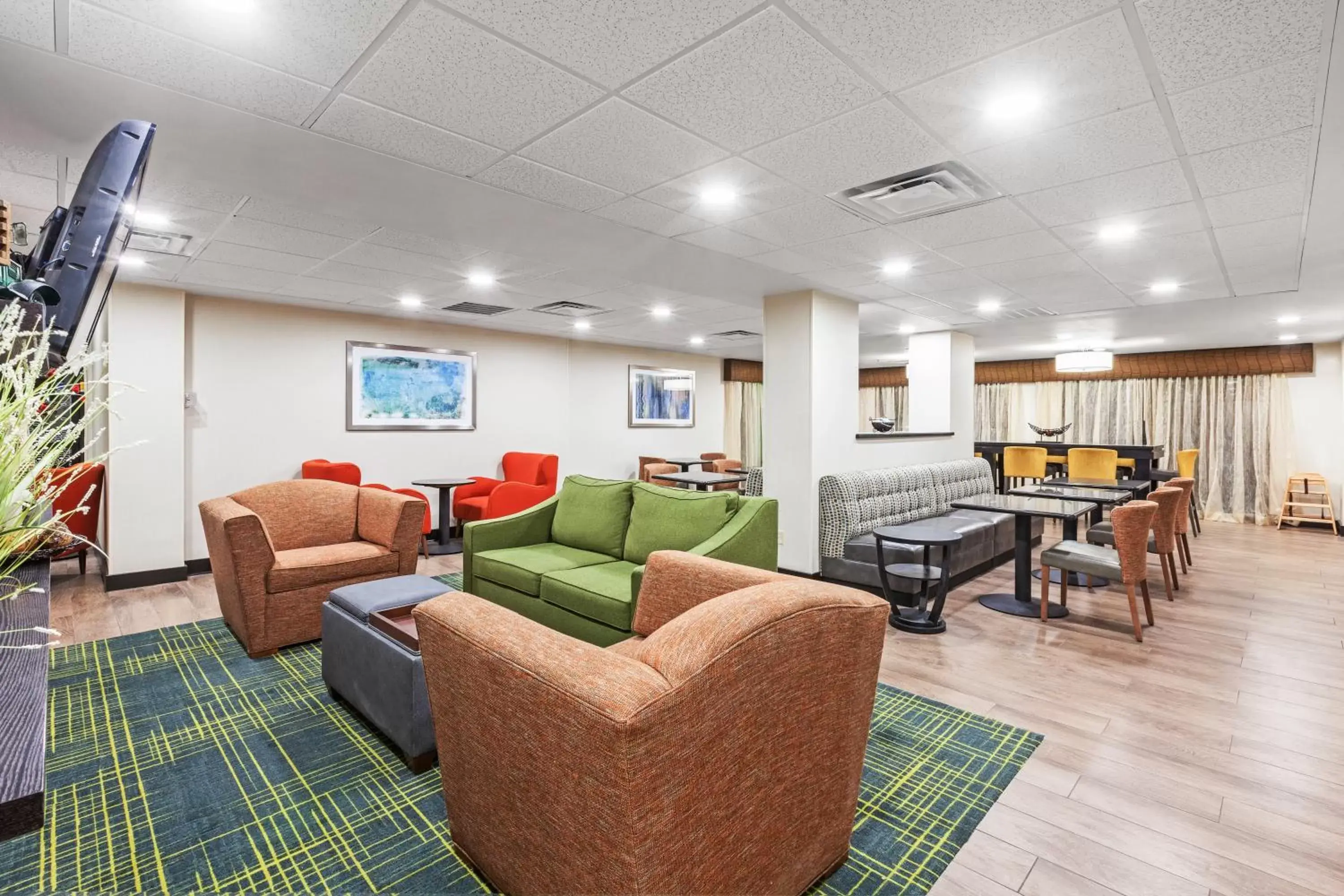 Property building in Comfort Inn Sherman Property building in Comfort Inn Sherman