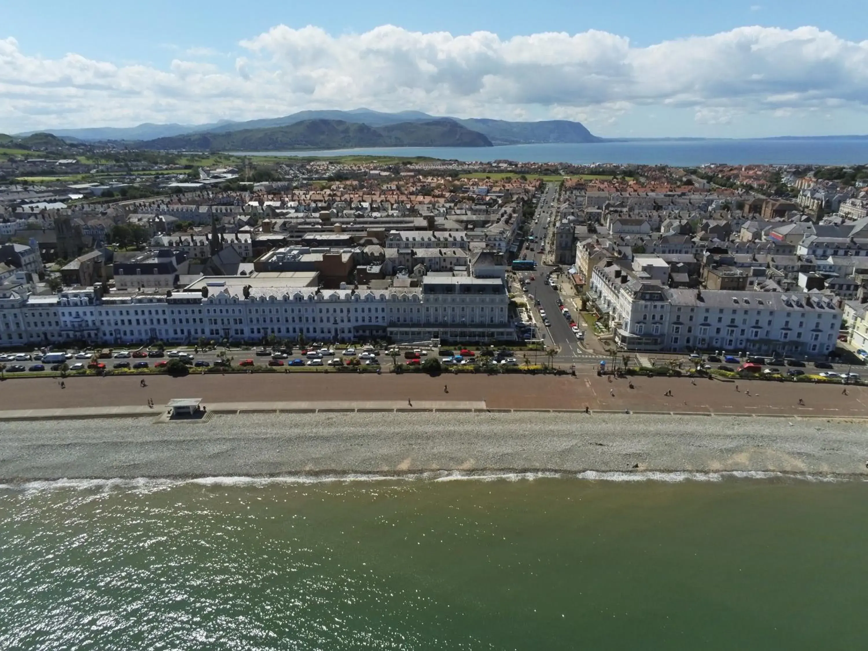 Bird's eye view, Bird's-eye View in St George'S Hotel