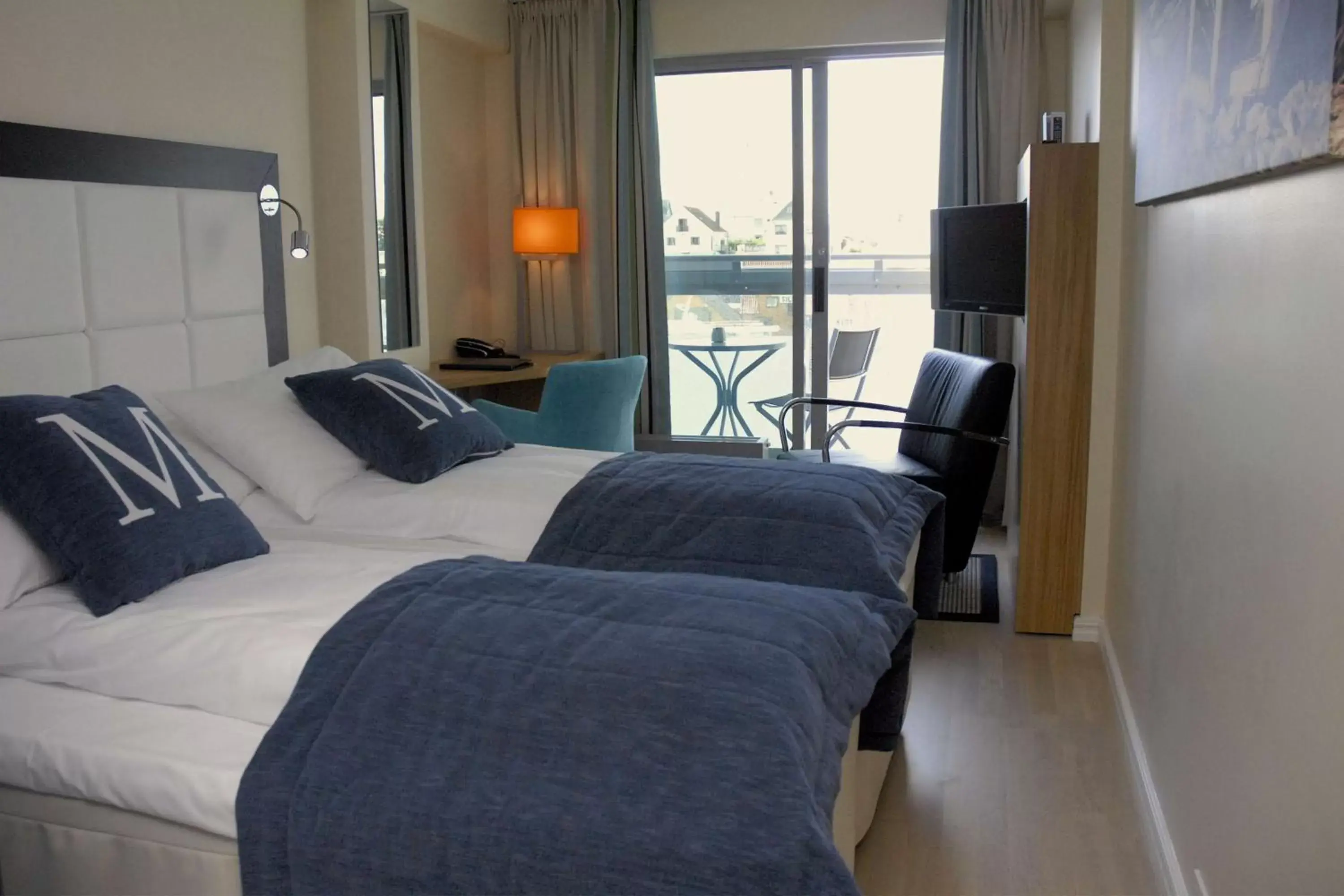 Photo of the whole room, Bed in Quality Hotel Maritim