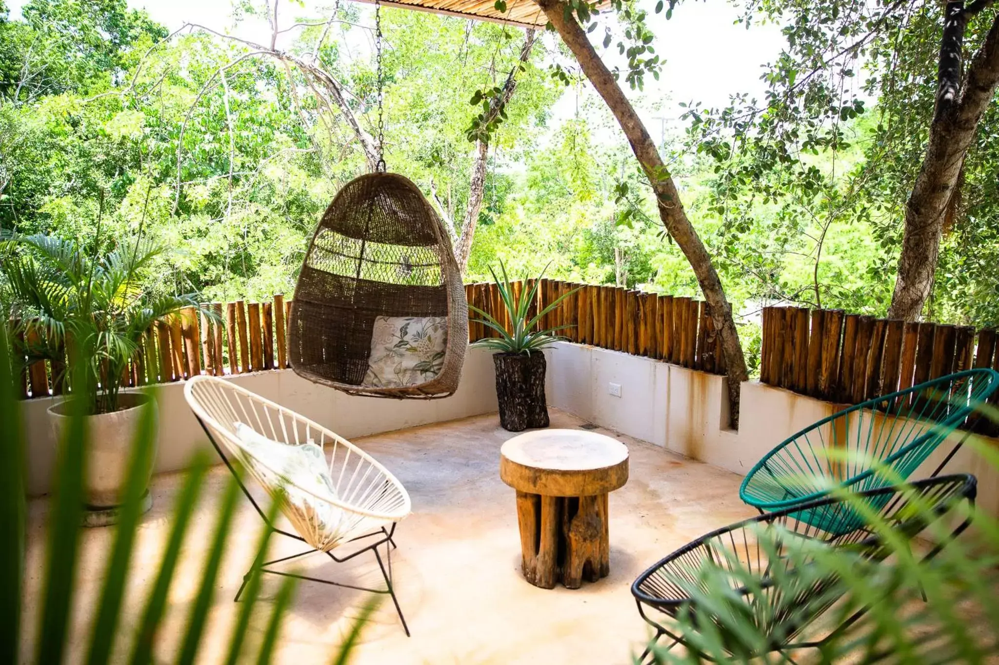 Living room, BBQ Facilities in Niik Tulum