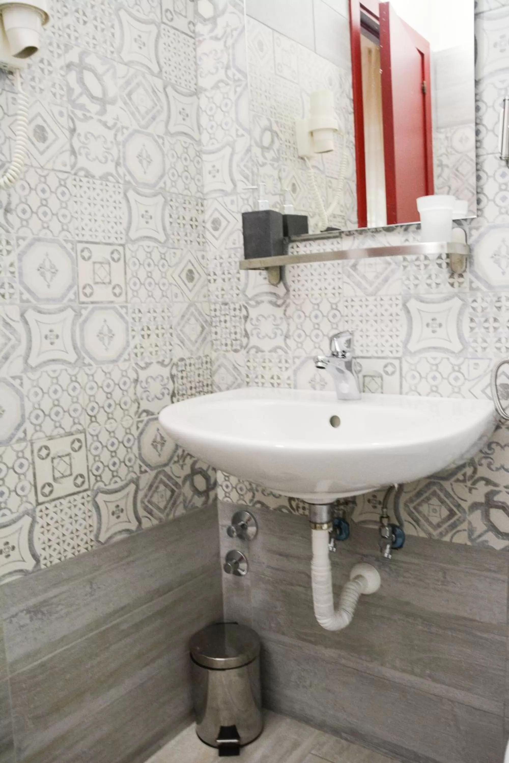 Shower in B&B Casa Cupiello