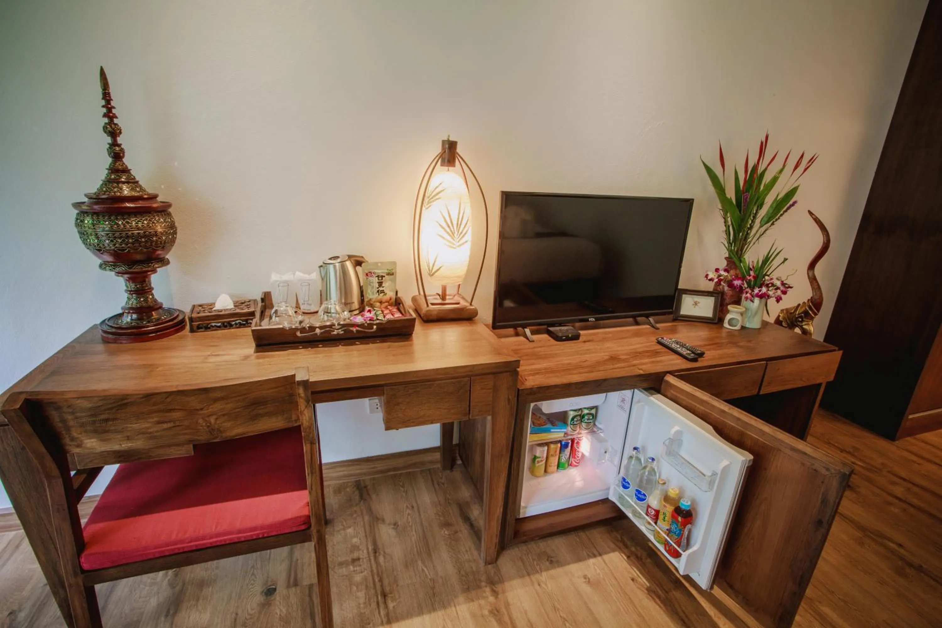 TV and multimedia in E-Outfitting Doikham Resort