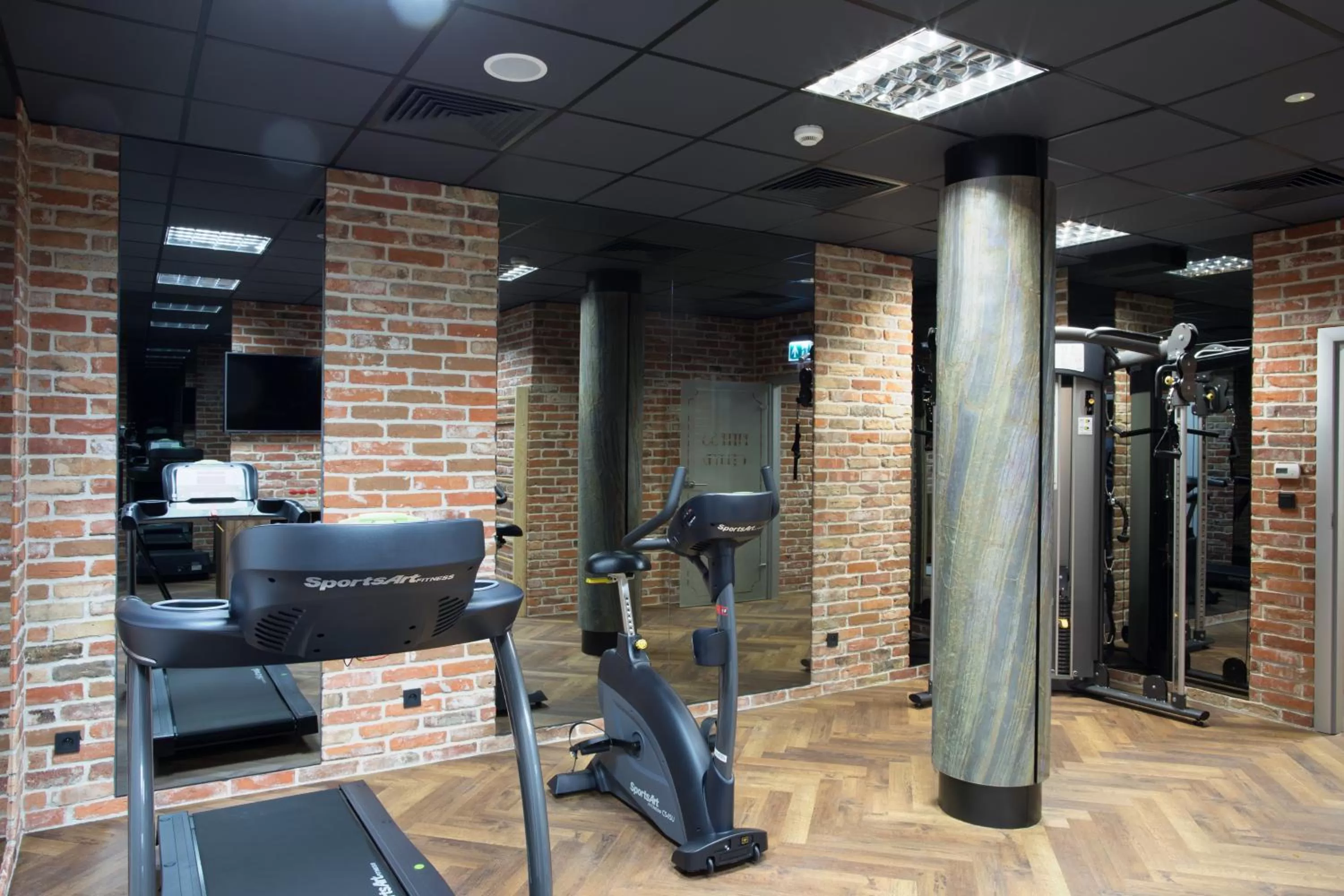 Fitness centre/facilities in INX Design Hotel