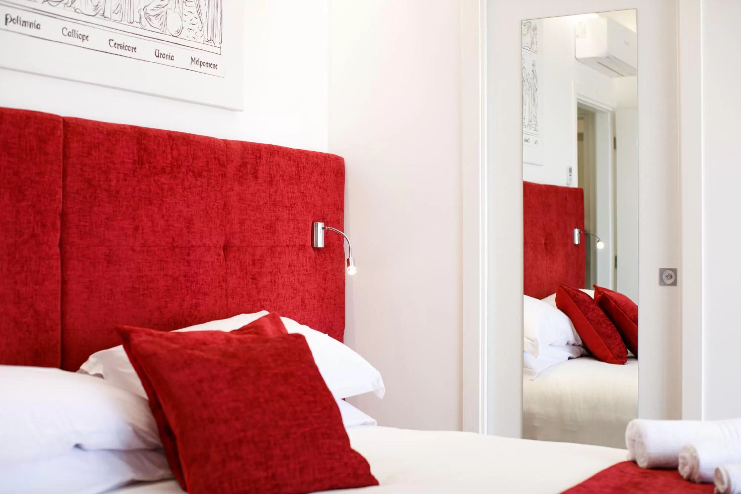 Bed in Le Muse Suite