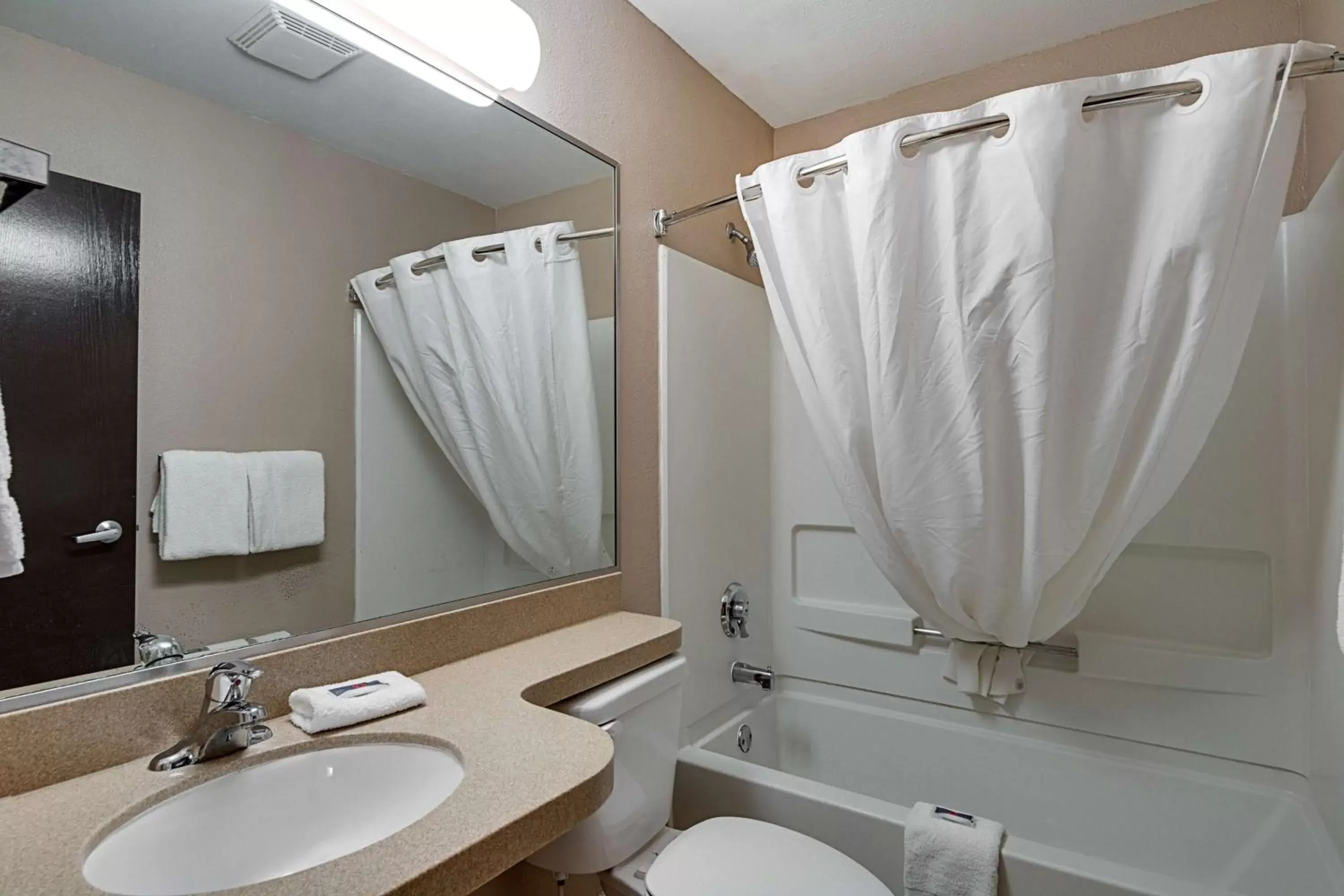 Toilet, Bathroom in Motel 6-McAllen, TX - East