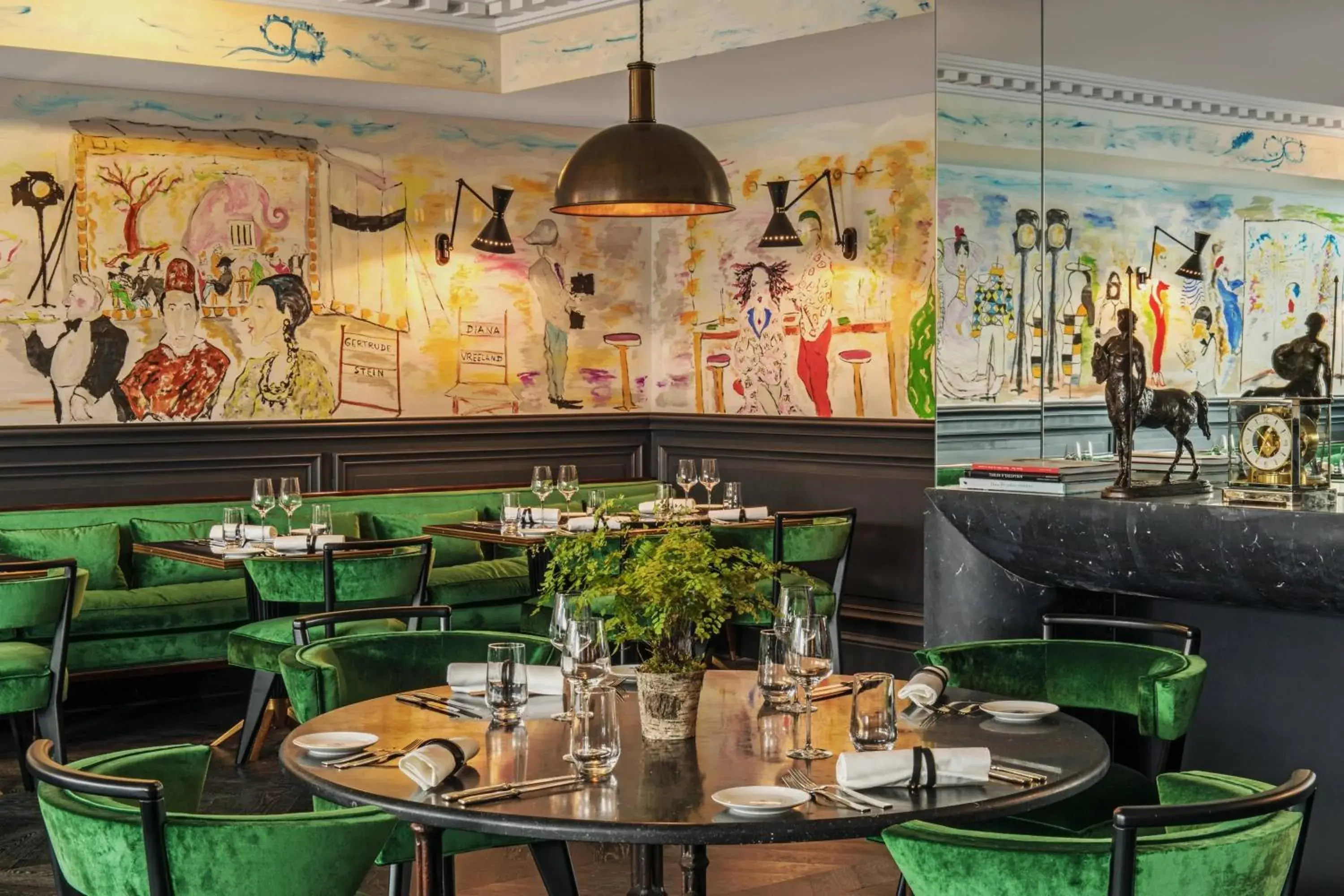 Restaurant/Places to Eat in Hotel de Berri, a Luxury Collection Hotel, Paris