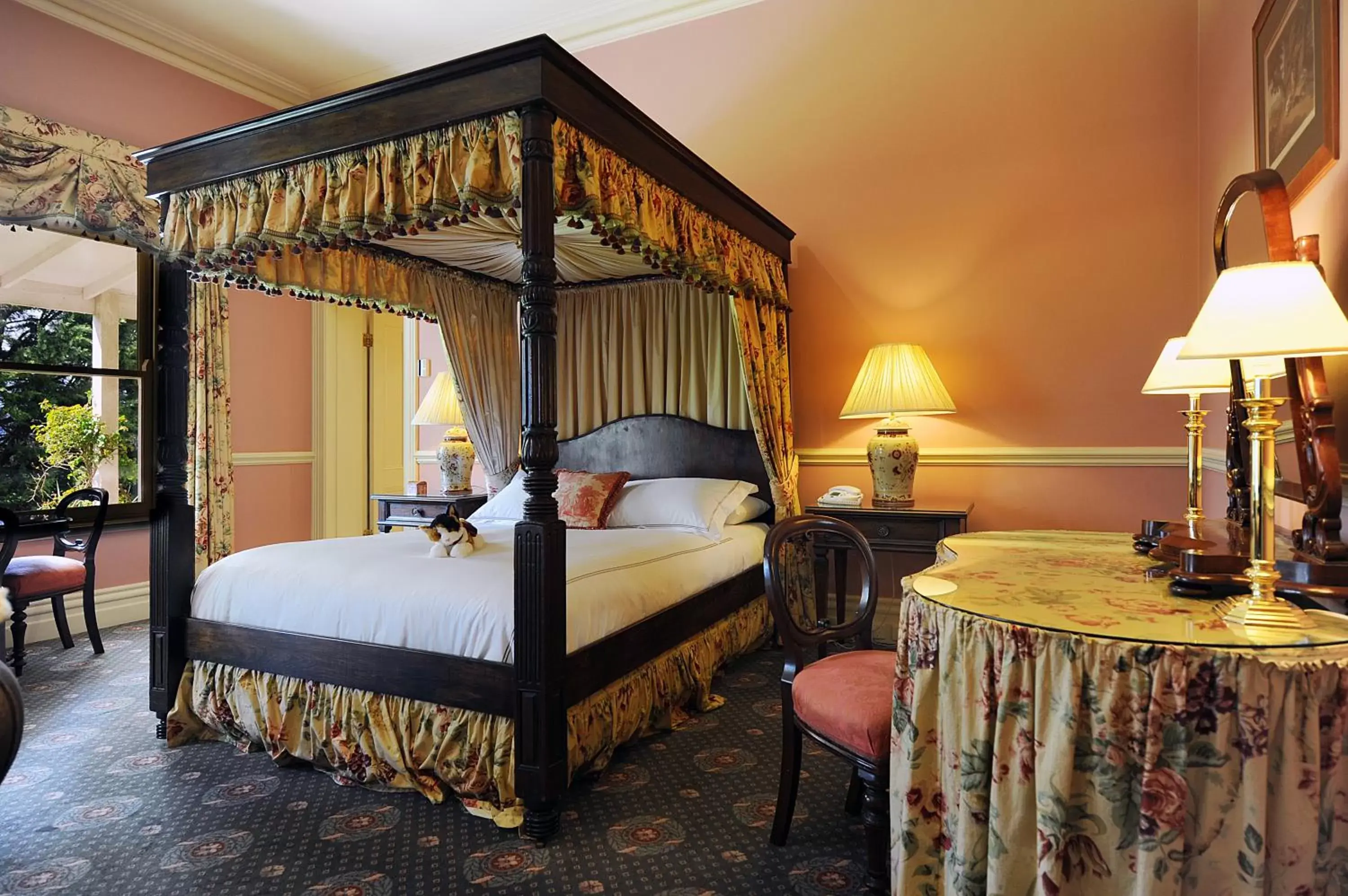 Bed in Chateau Yering Hotel