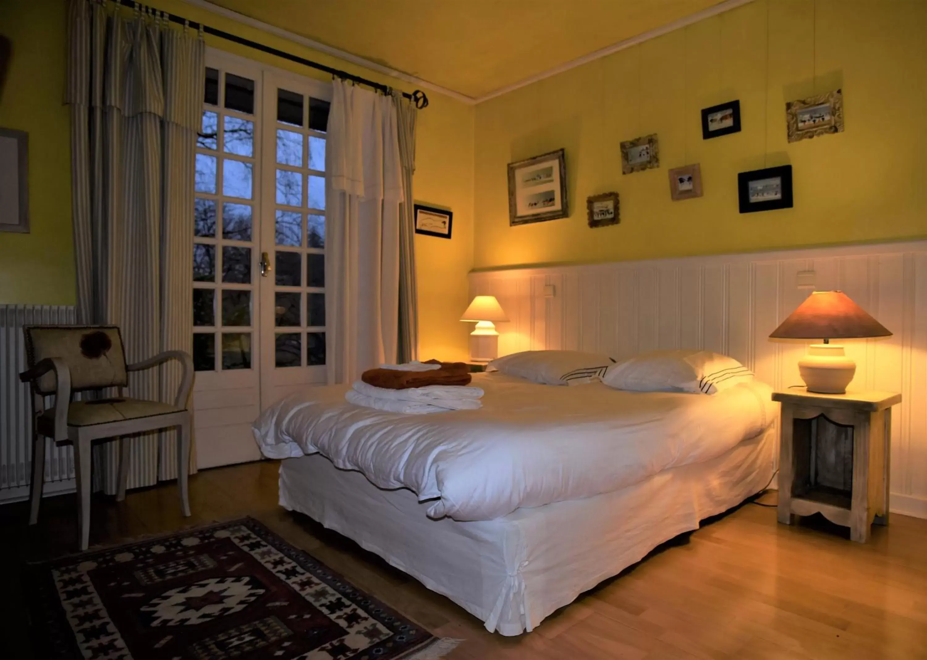 Photo of the whole room, Bed in Maison Le Boubioz