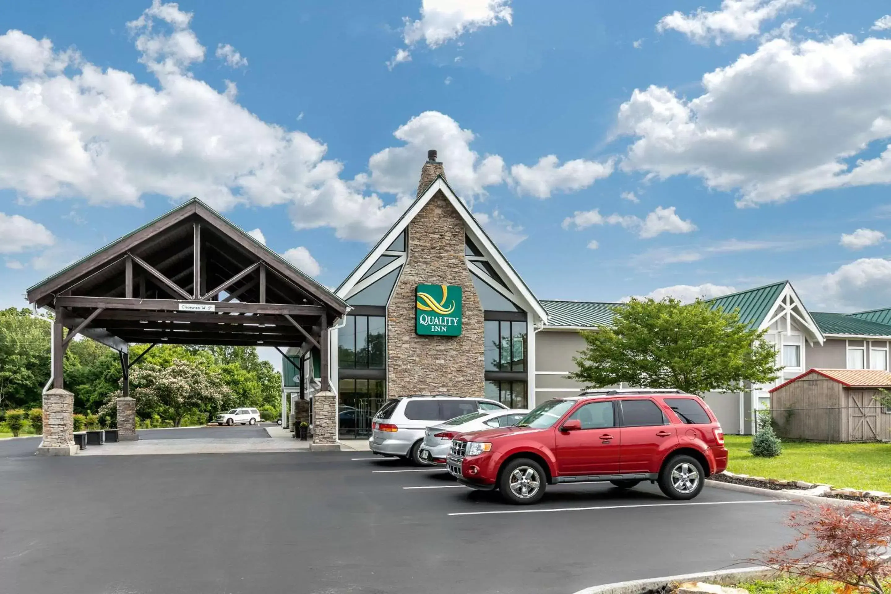Property building in Quality Inn Monteagle Property building in Quality Inn Monteagle