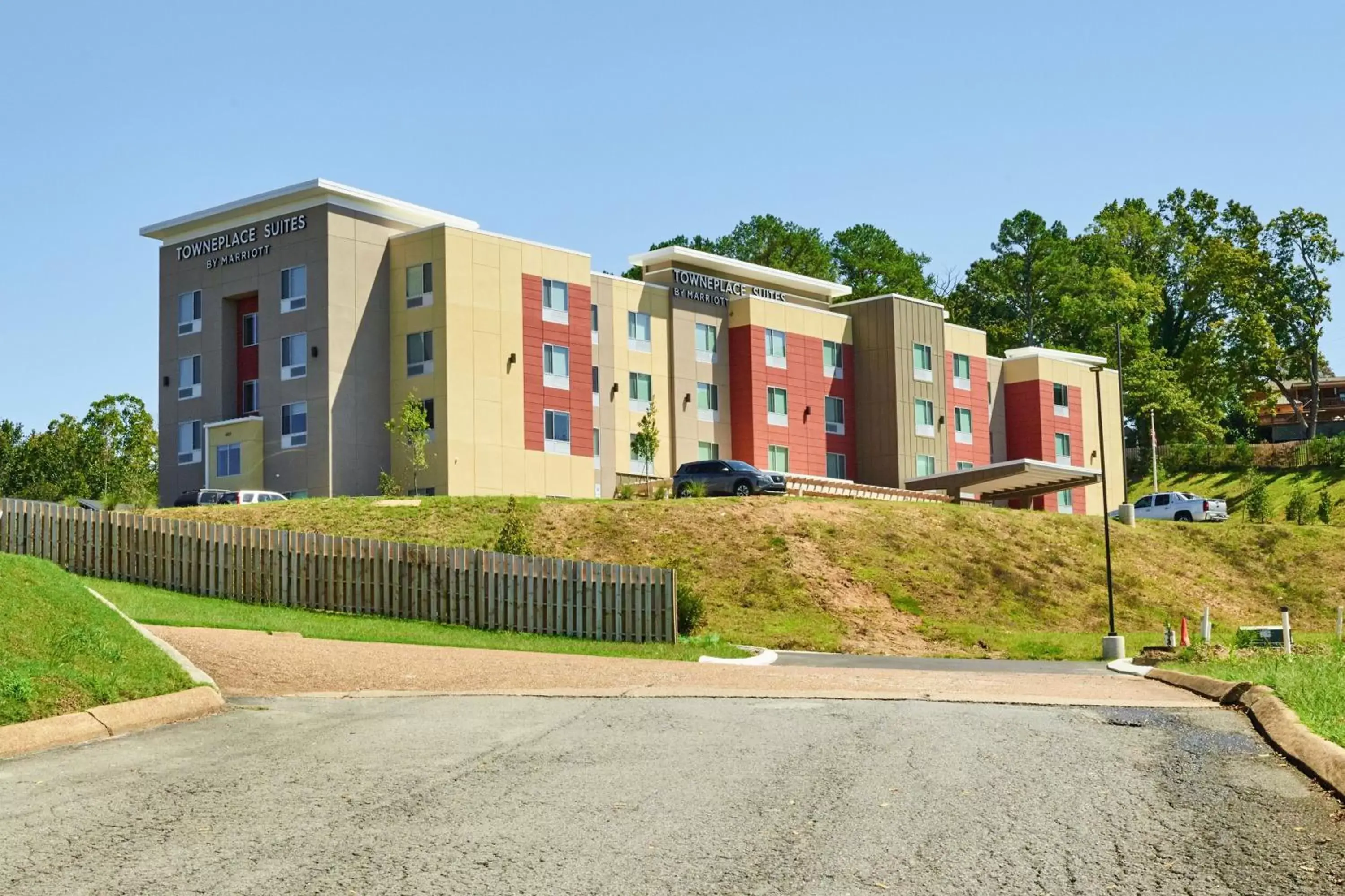 Property Building in TownePlace Suites by Marriott Chattanooga South, East Ridge