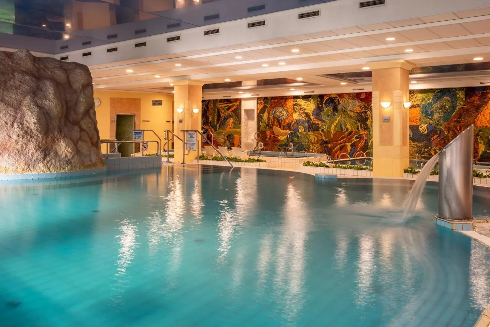 Spa and wellness centre/facilities, Swimming Pool in Ensana Grand Margaret Island