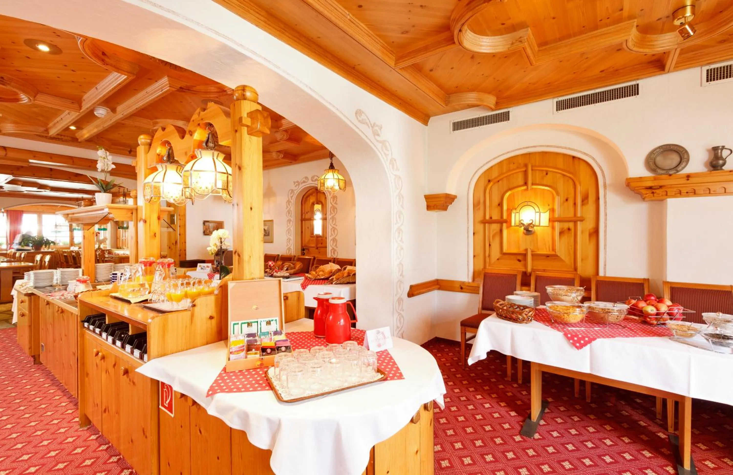 Restaurant/places to eat in Derby Swiss Quality Hotel