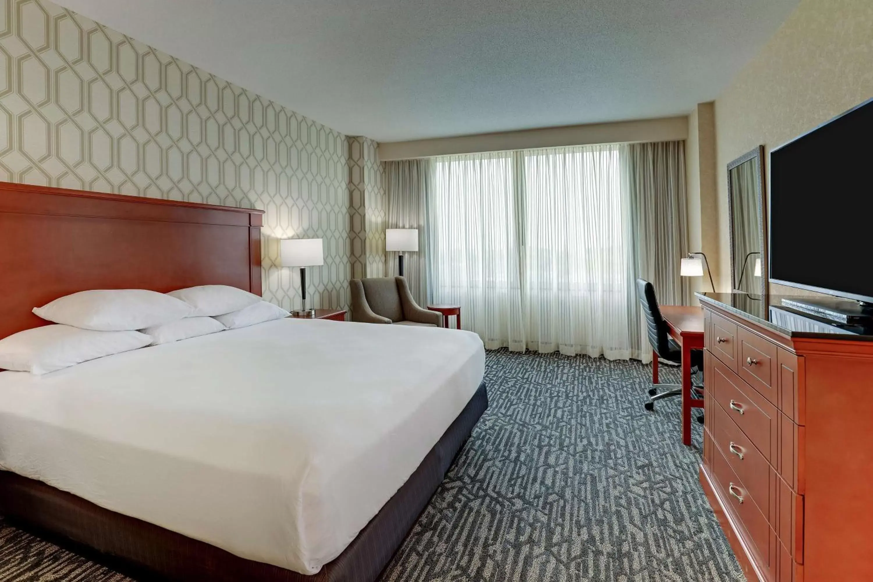 Bedroom, Bed in Drury Plaza Hotel Nashville Franklin
