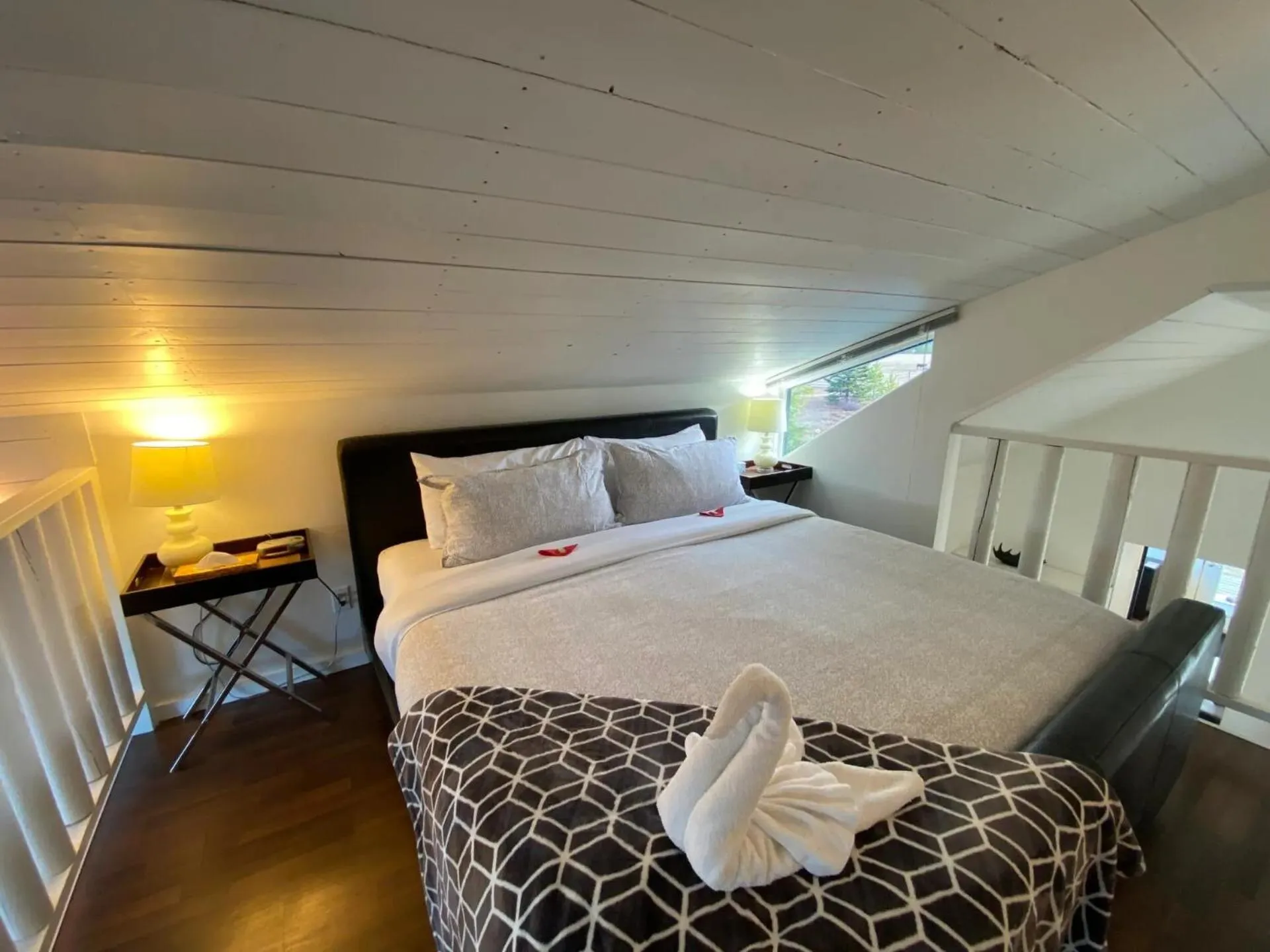 Bed in Woodhouse Cottages And Ranch