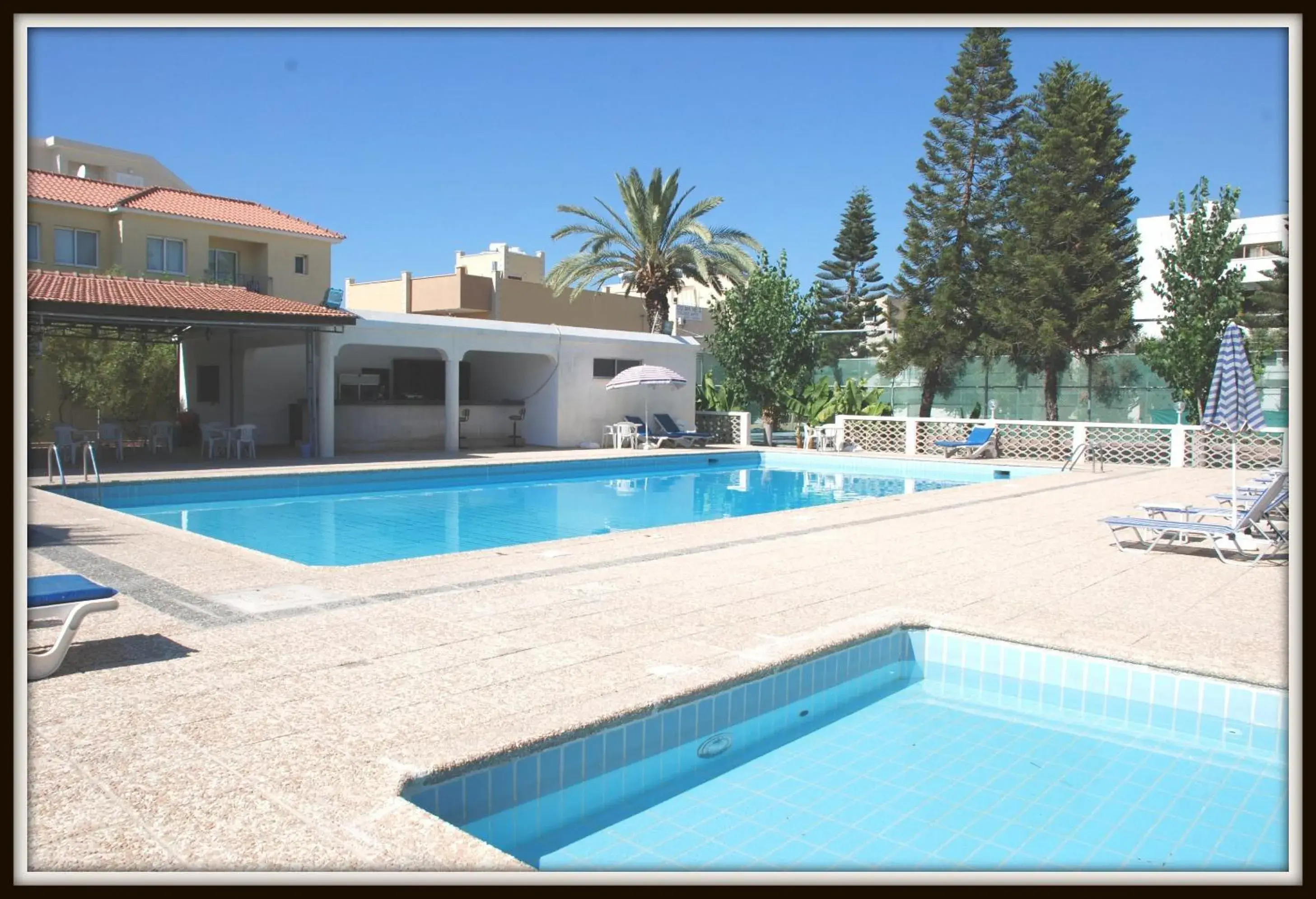 Day, Swimming Pool in Marion Hotel