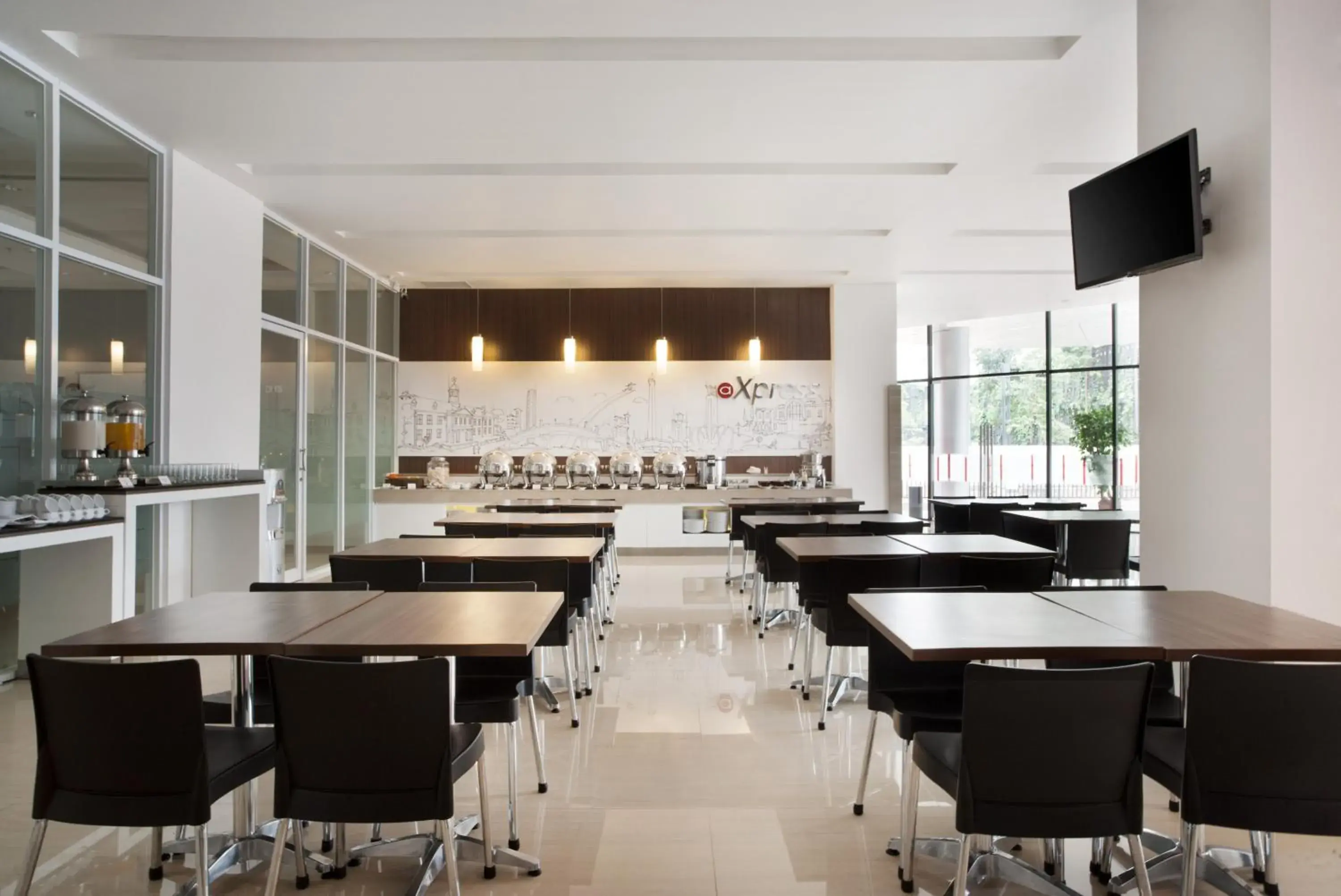 Restaurant/places to eat in Amaris Hotel Mampang - Jakarta Restaurant/places to eat in Amaris Hotel Mampang - Jakarta