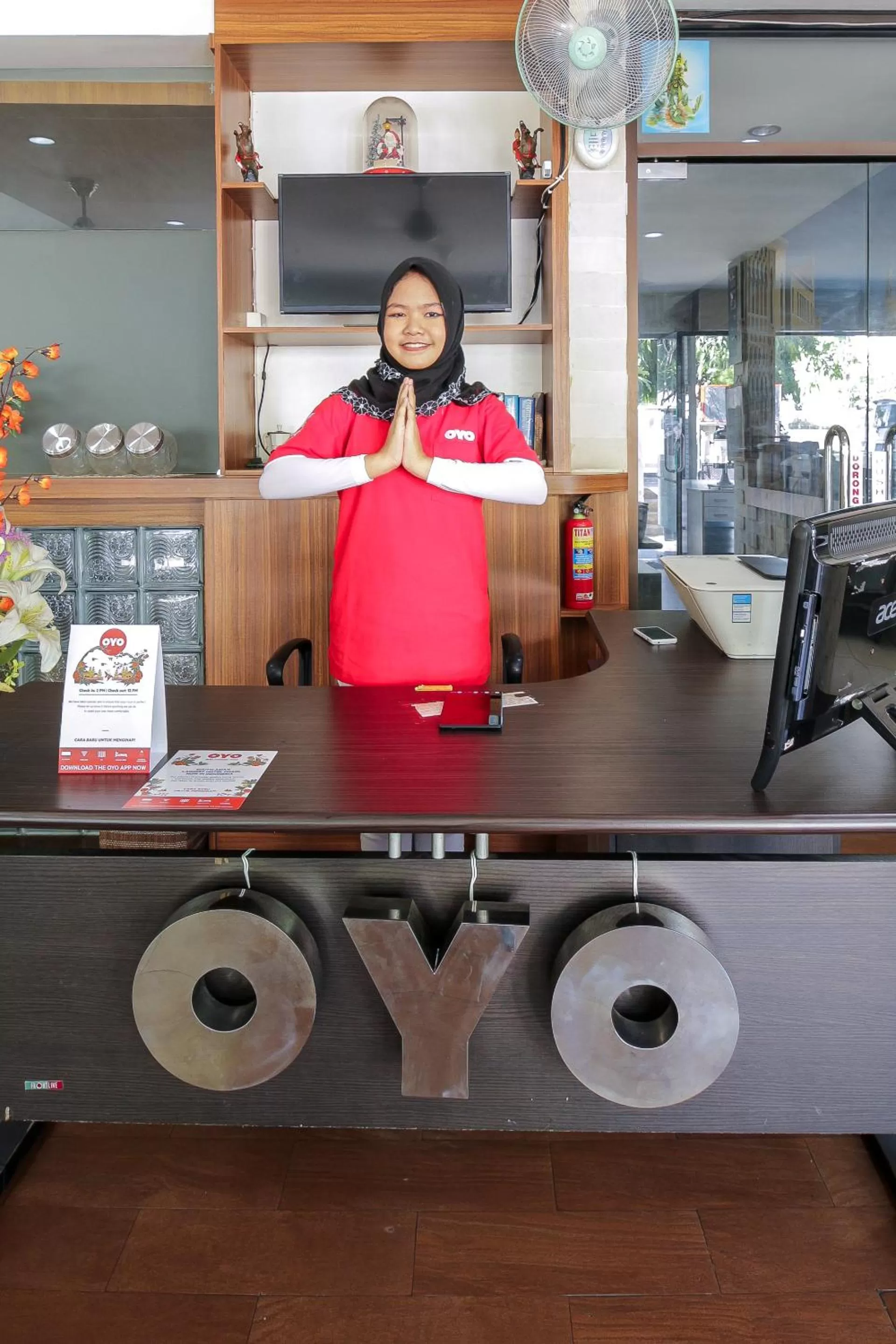 Lobby or reception in OYO 734 Tuban Torres Accomodation