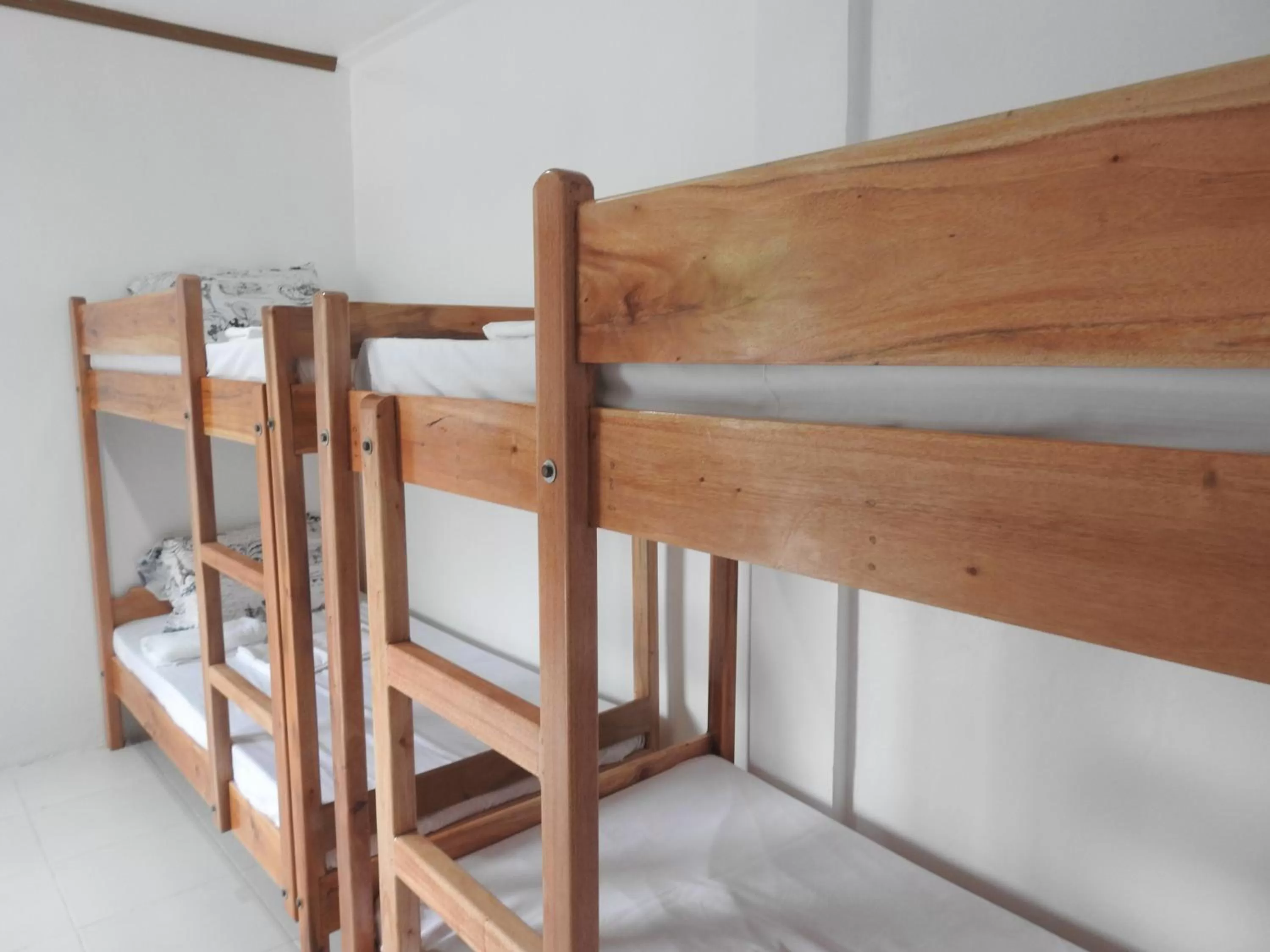 Bunk Bed in Pacifico Seaside Lodge