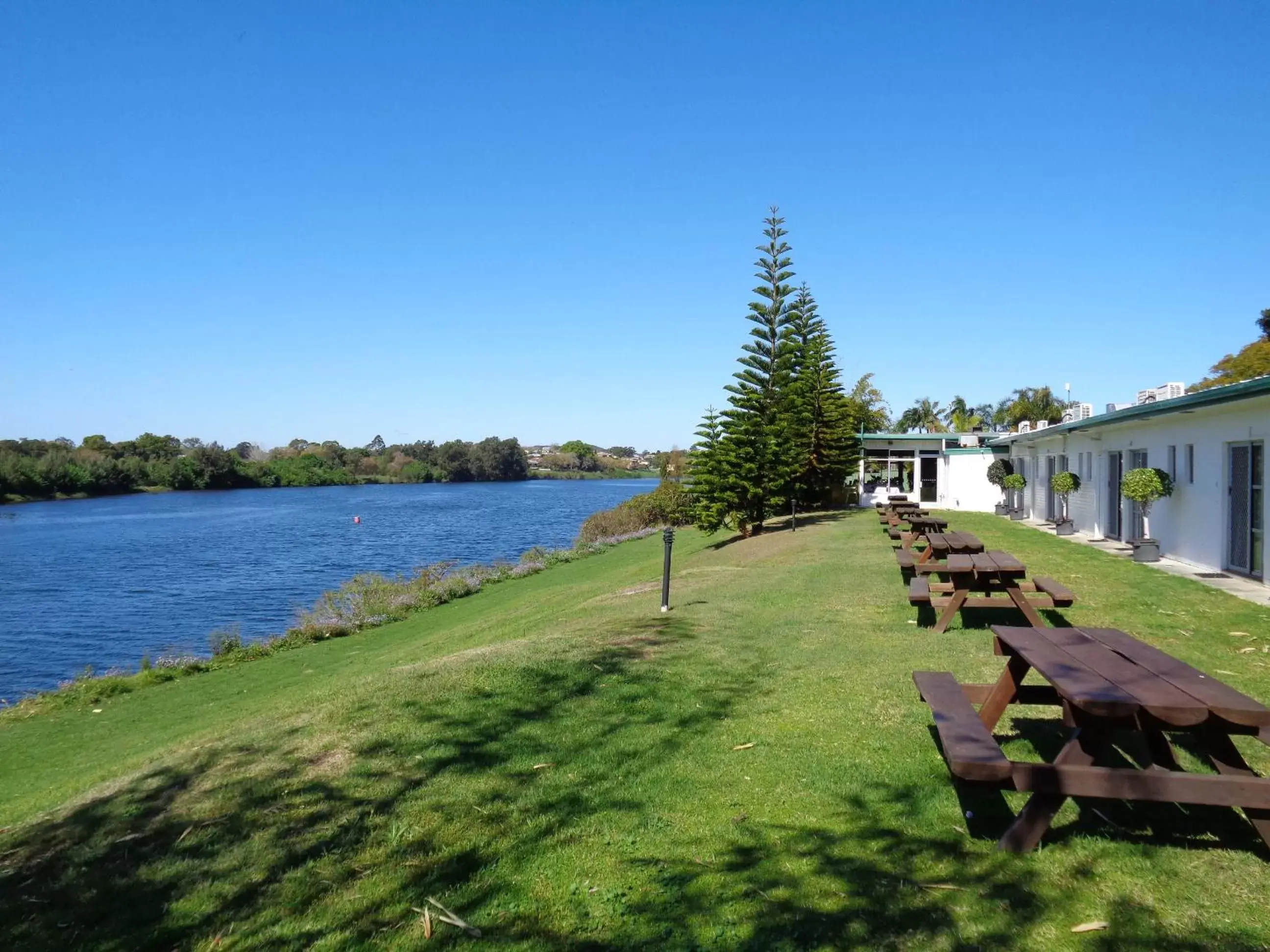 River view in Moon River Motor Inn