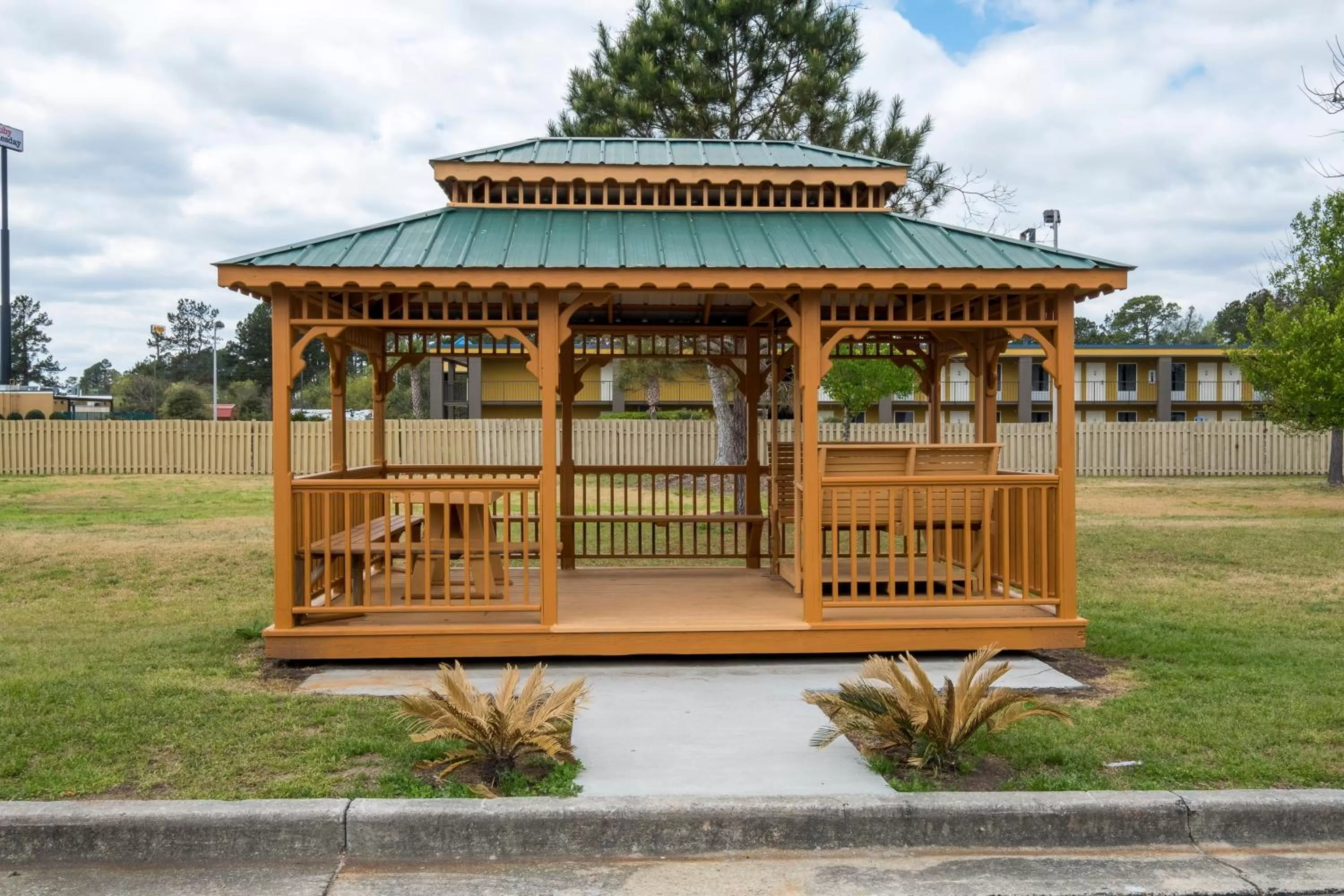 Property building in Red Roof Inn Walterboro