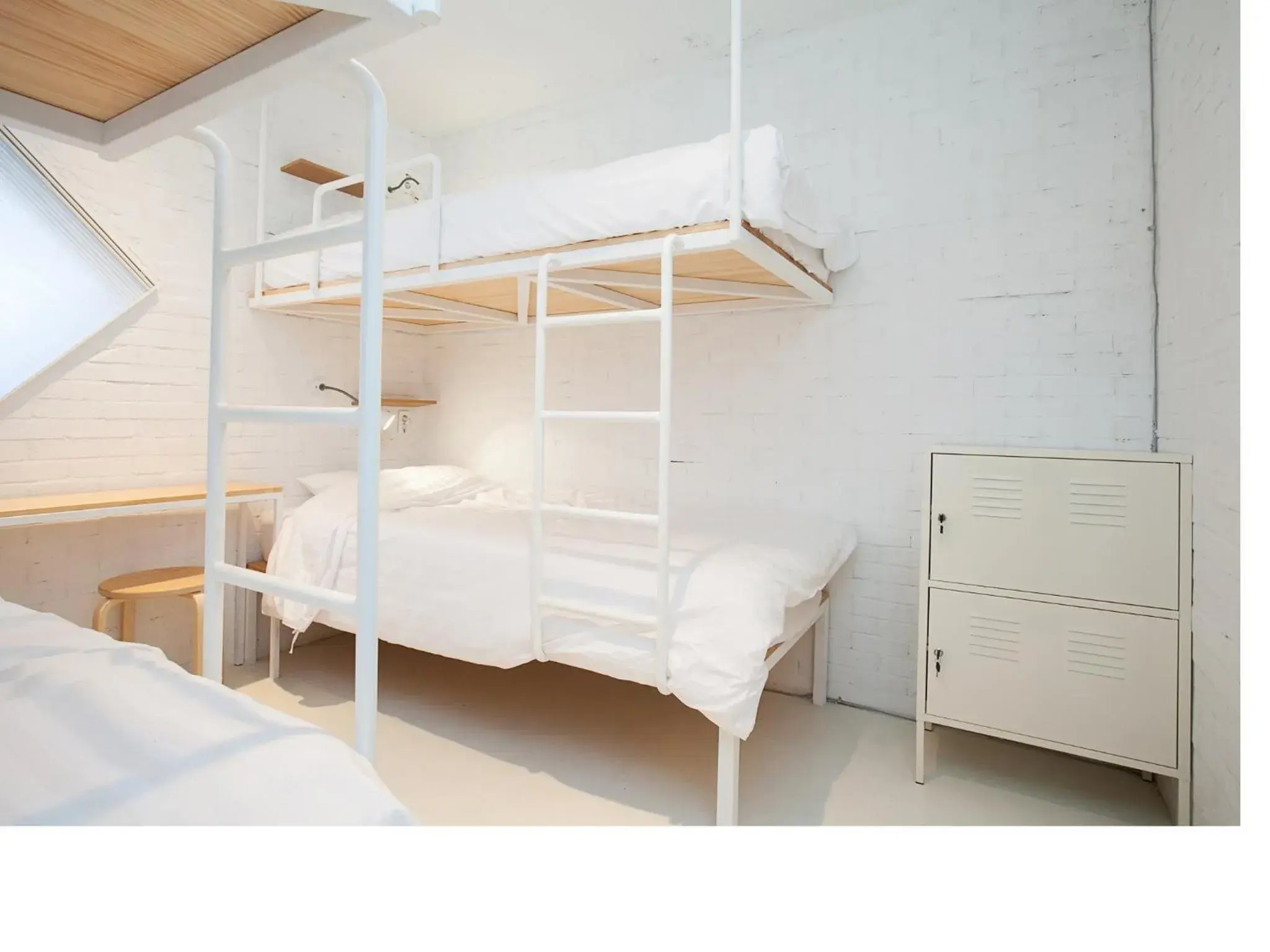 Bunk Bed in Mir Guesthouse
