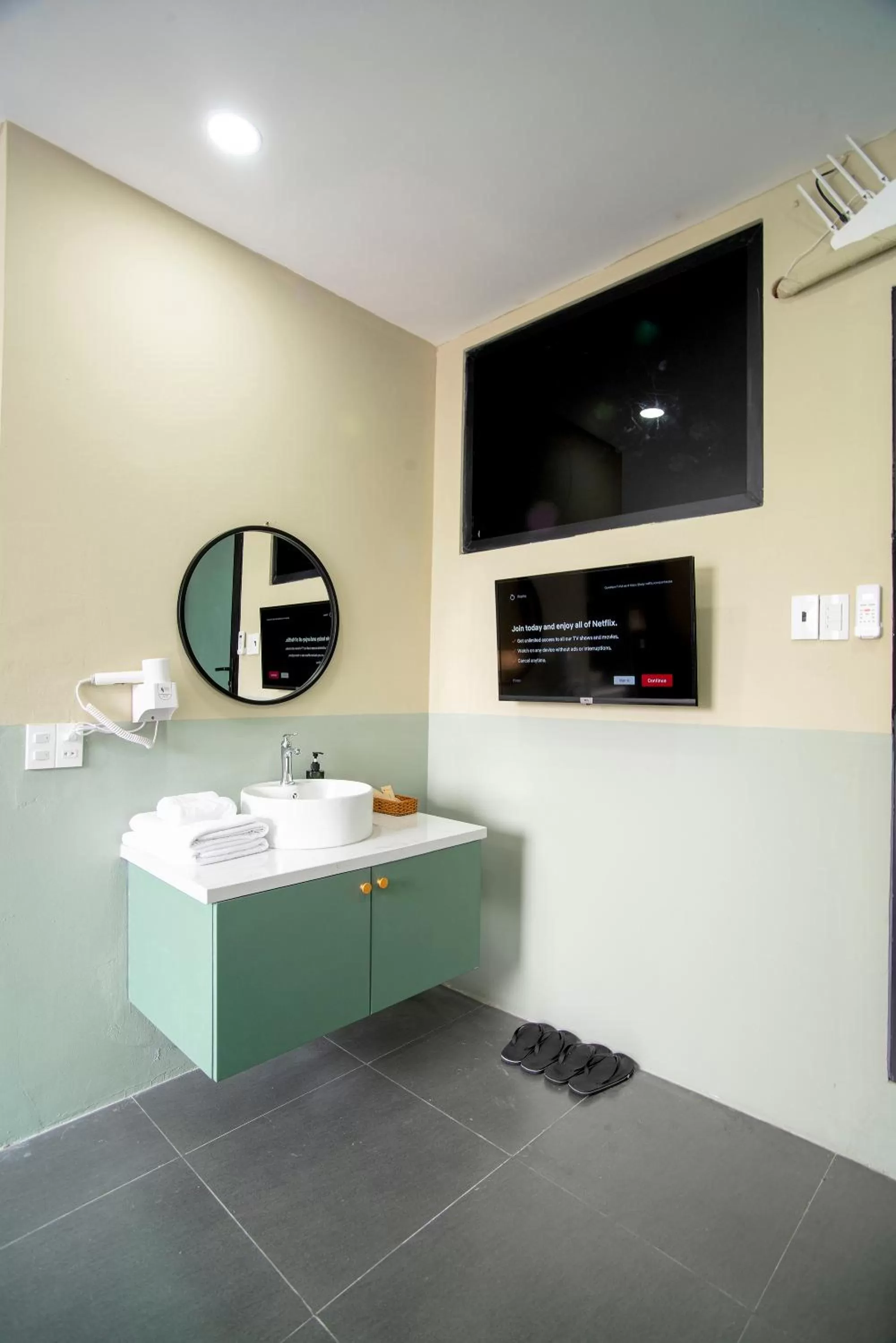 TV and multimedia in SAZI BEN THANH Hotel HCM