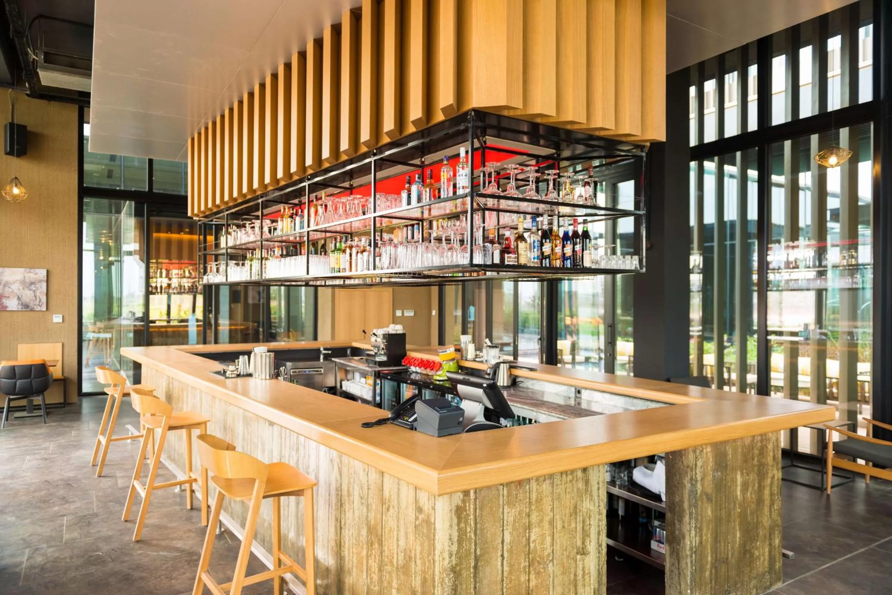 Lounge or bar in Radisson Hotel Dakar Diamniadio