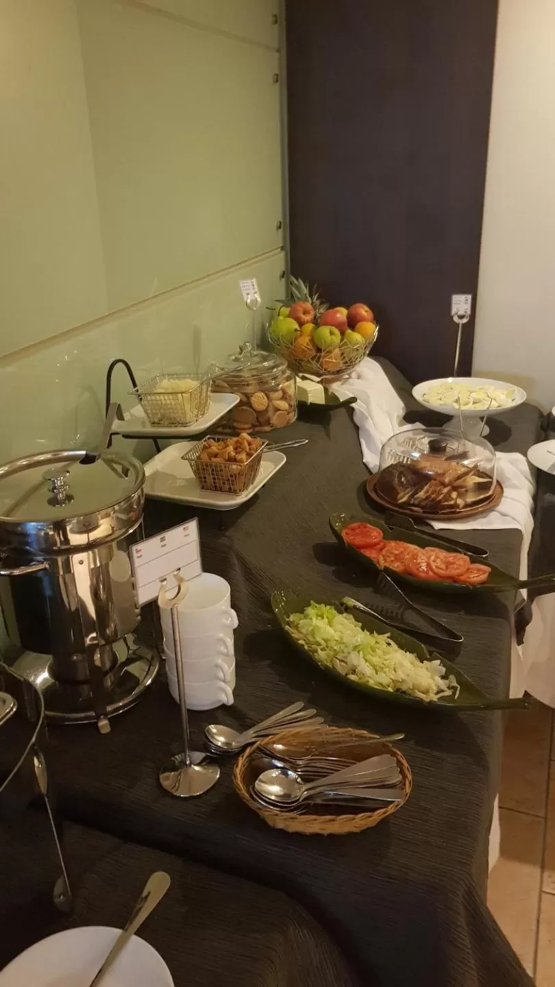 Breakfast in Hotel Libertador
