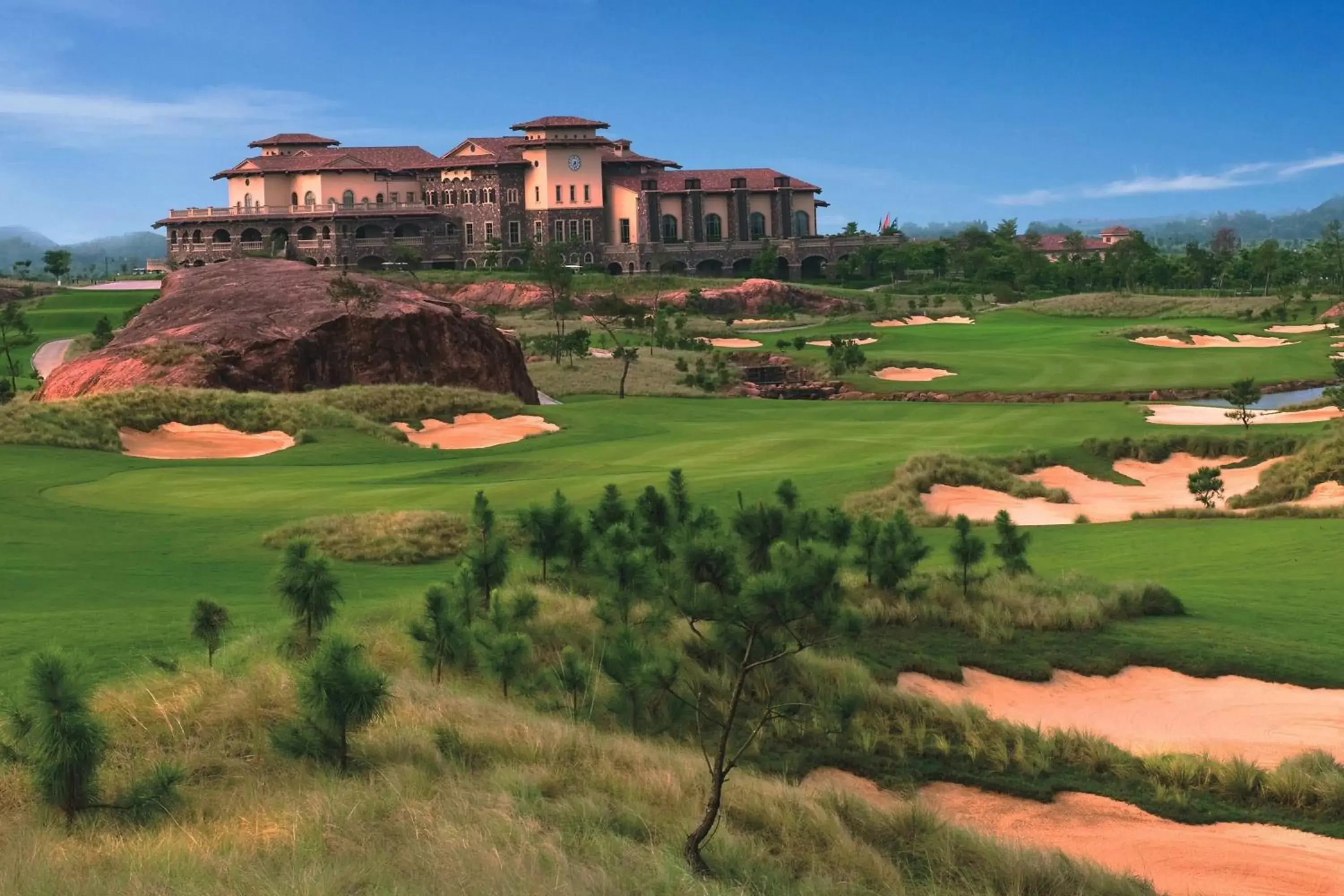 Golfcourse, Property Building in Sheraton Qingyuan Lion Lake Resort