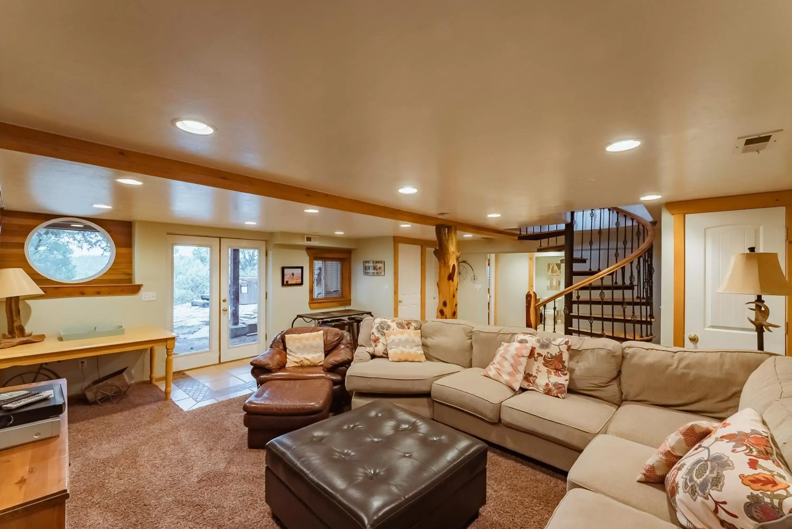 Seating Area in Zion Ponderosa Ranch Resort