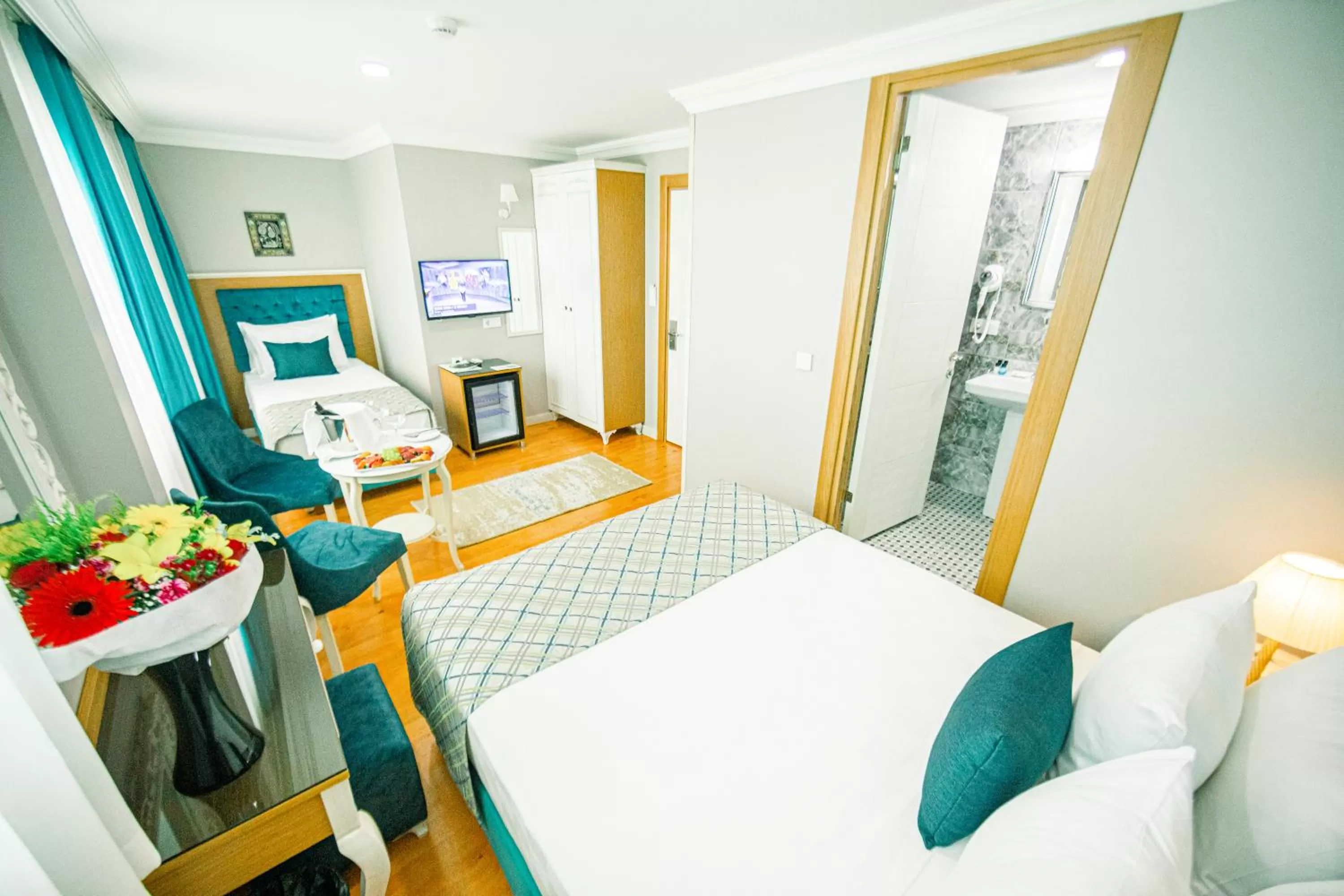 Massage, Bed in Acacia Mansion Hotel