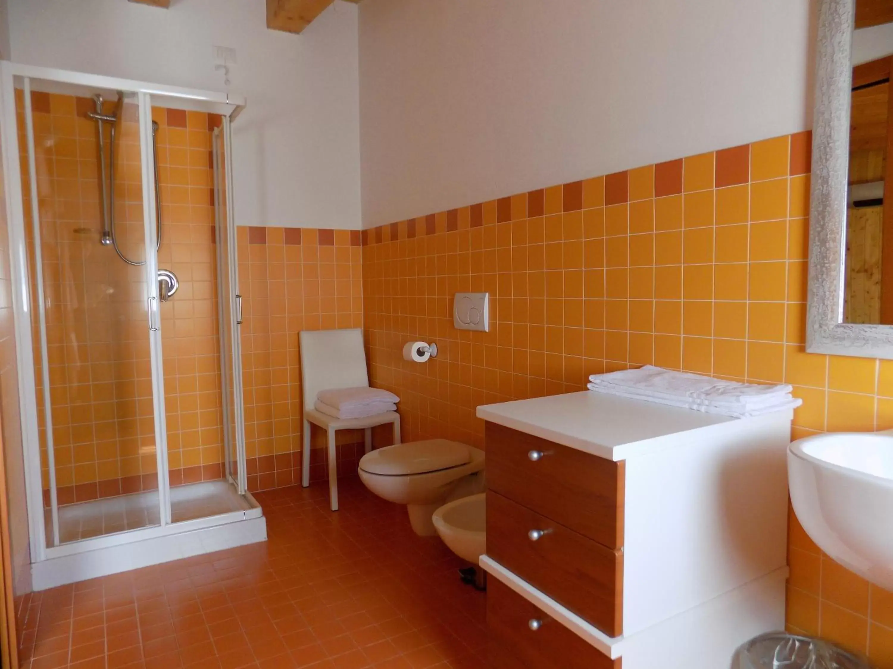 Shower, Bathroom in Hotel Residence Sole