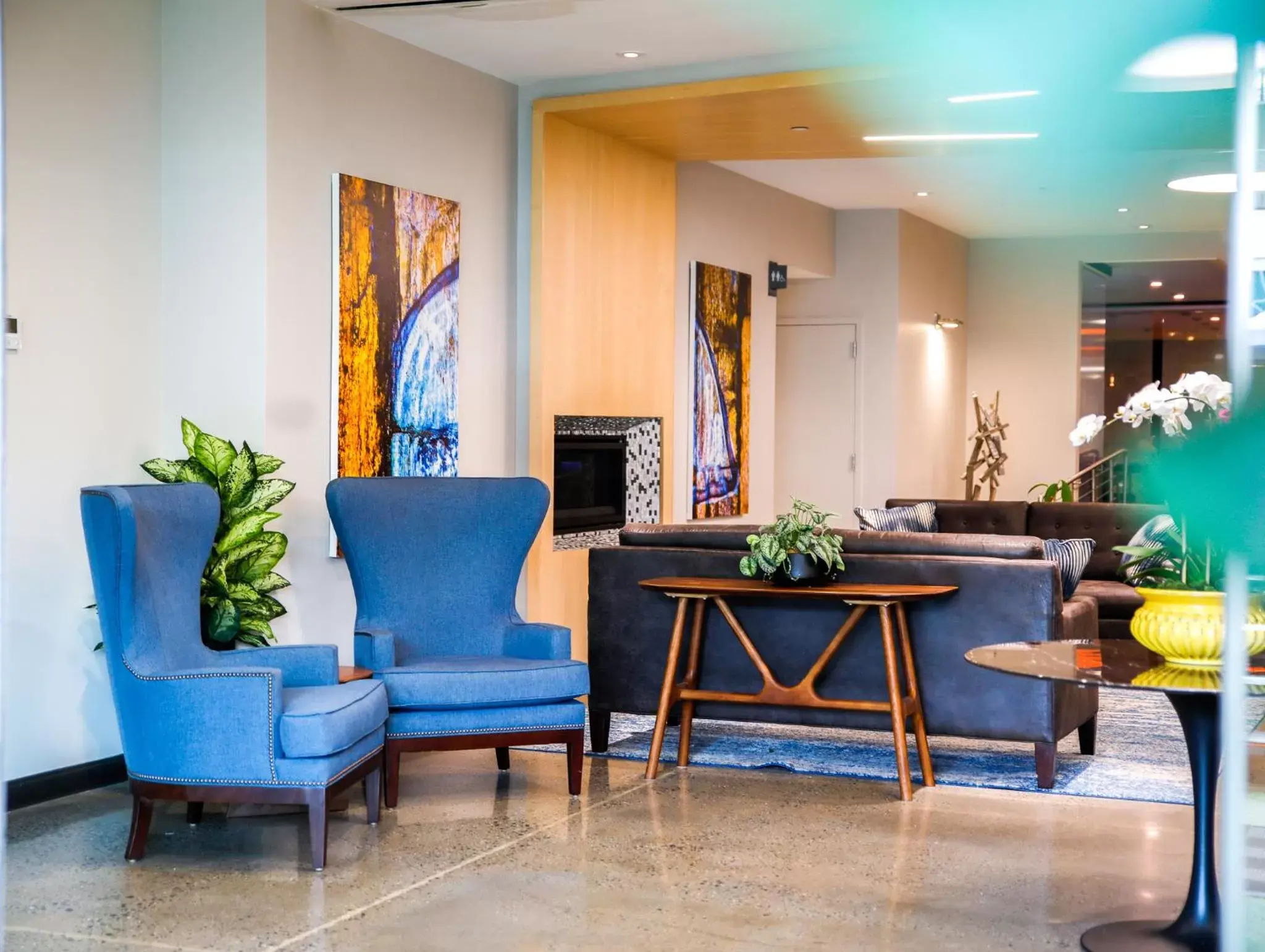 Lobby or reception, Seating Area in Wingate by Wyndham Bronx Haven Park