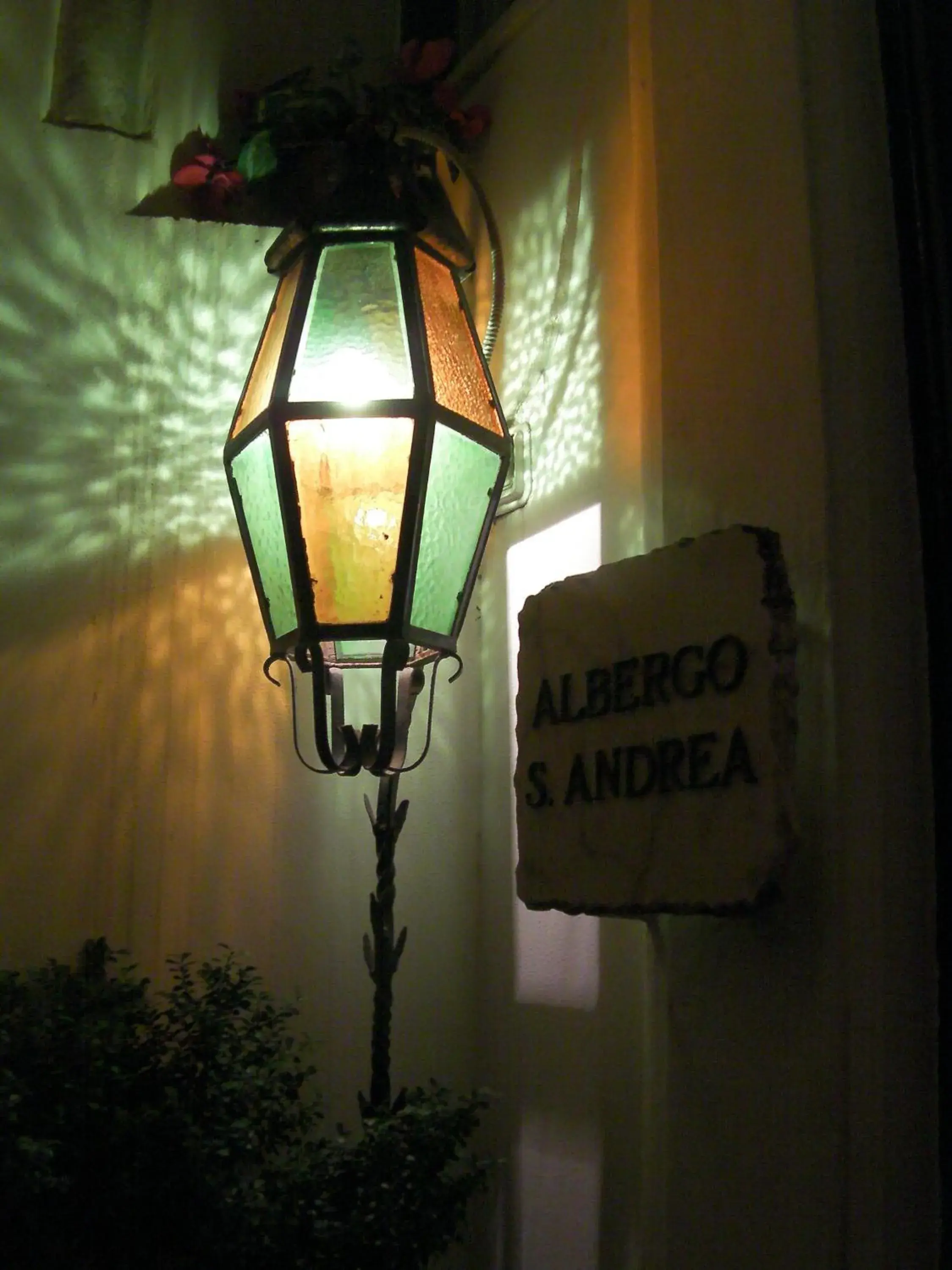 Facade/entrance in Albergo S. Andrea