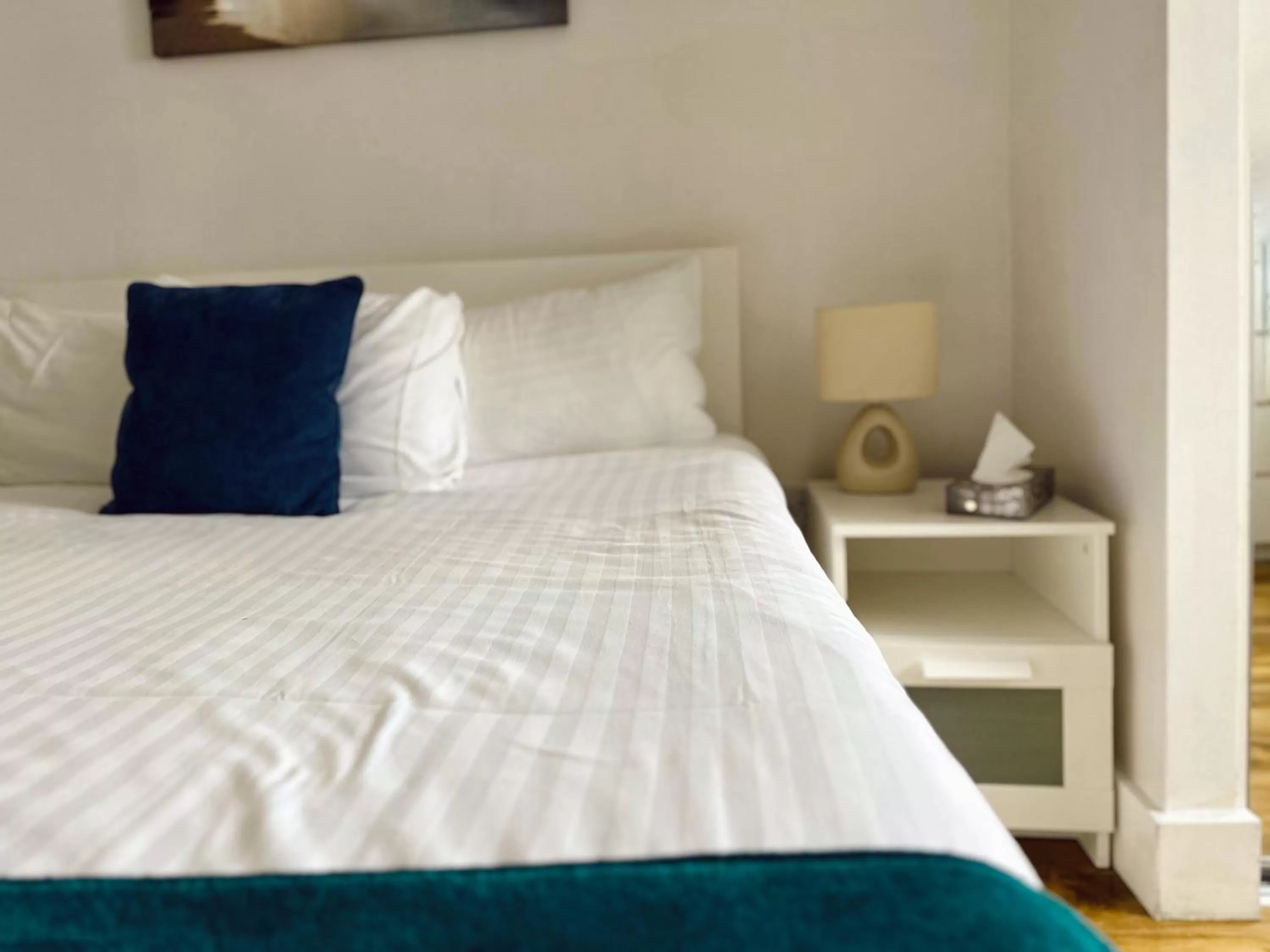 Bed in Canary Wharf - Luxury Apartments