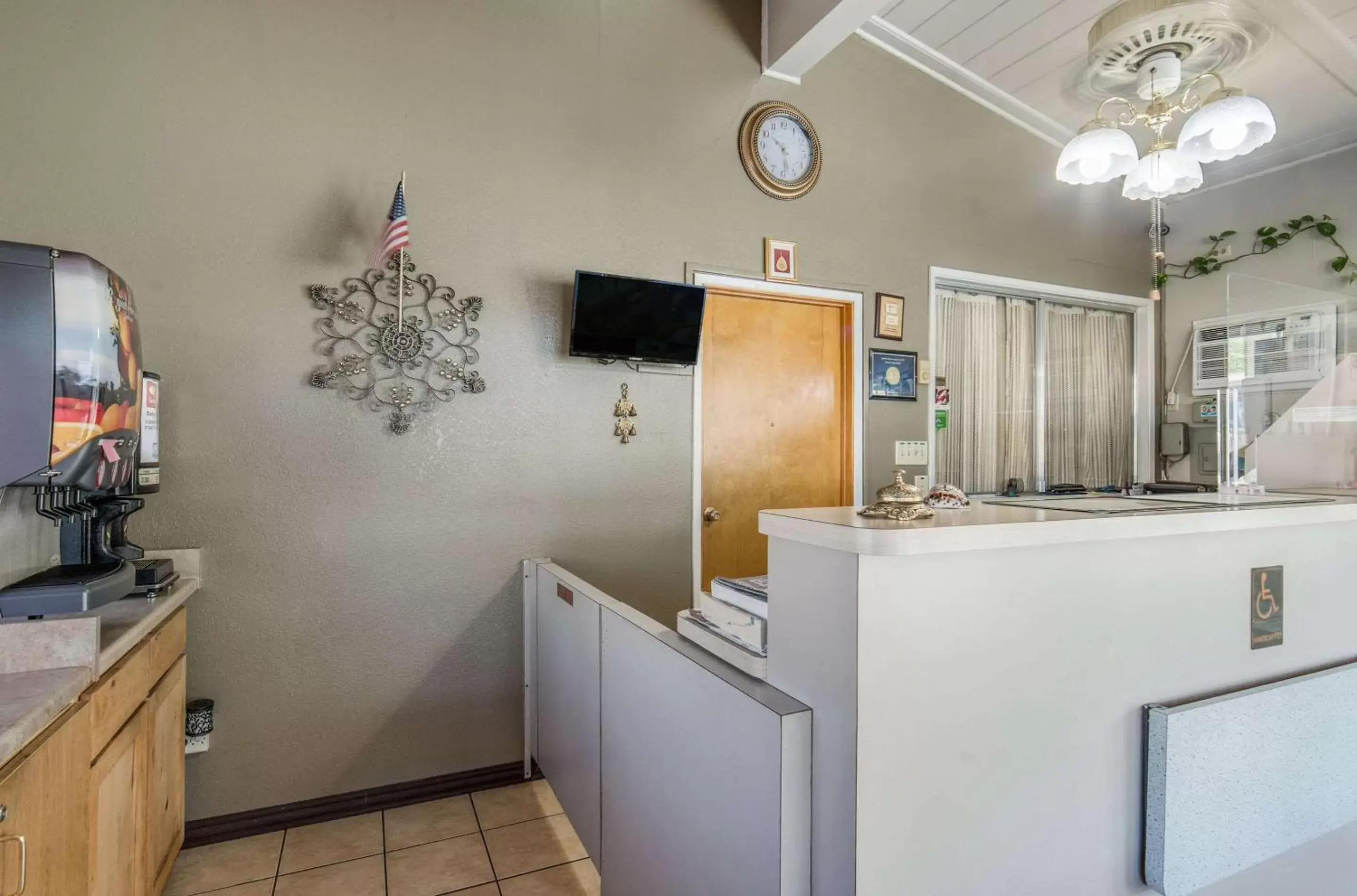 Lobby or reception, Lobby/Reception in Econo Lodge Yreka