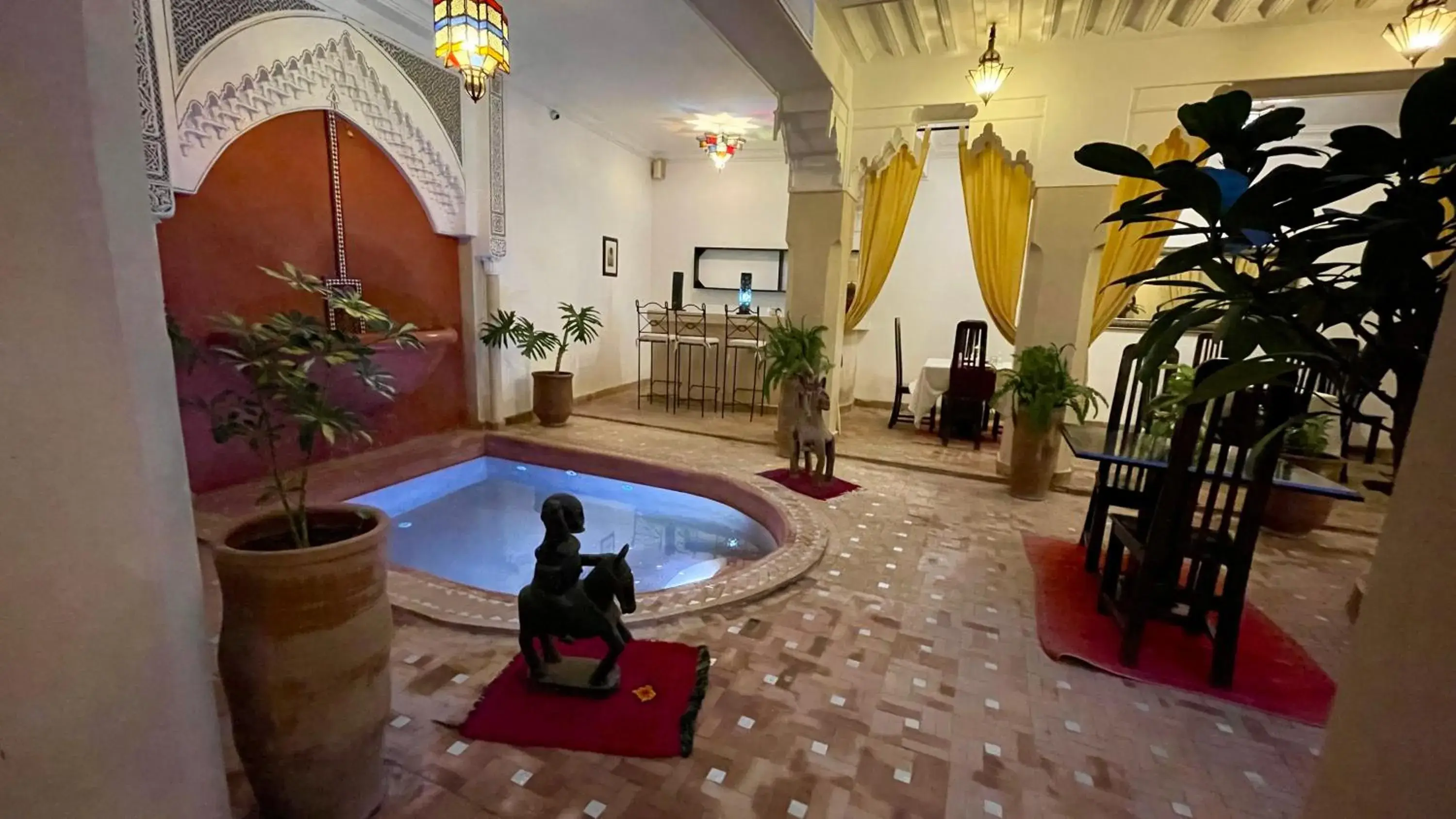 Lounge or bar, Swimming Pool in Riad Dar Foundouk and Spa
