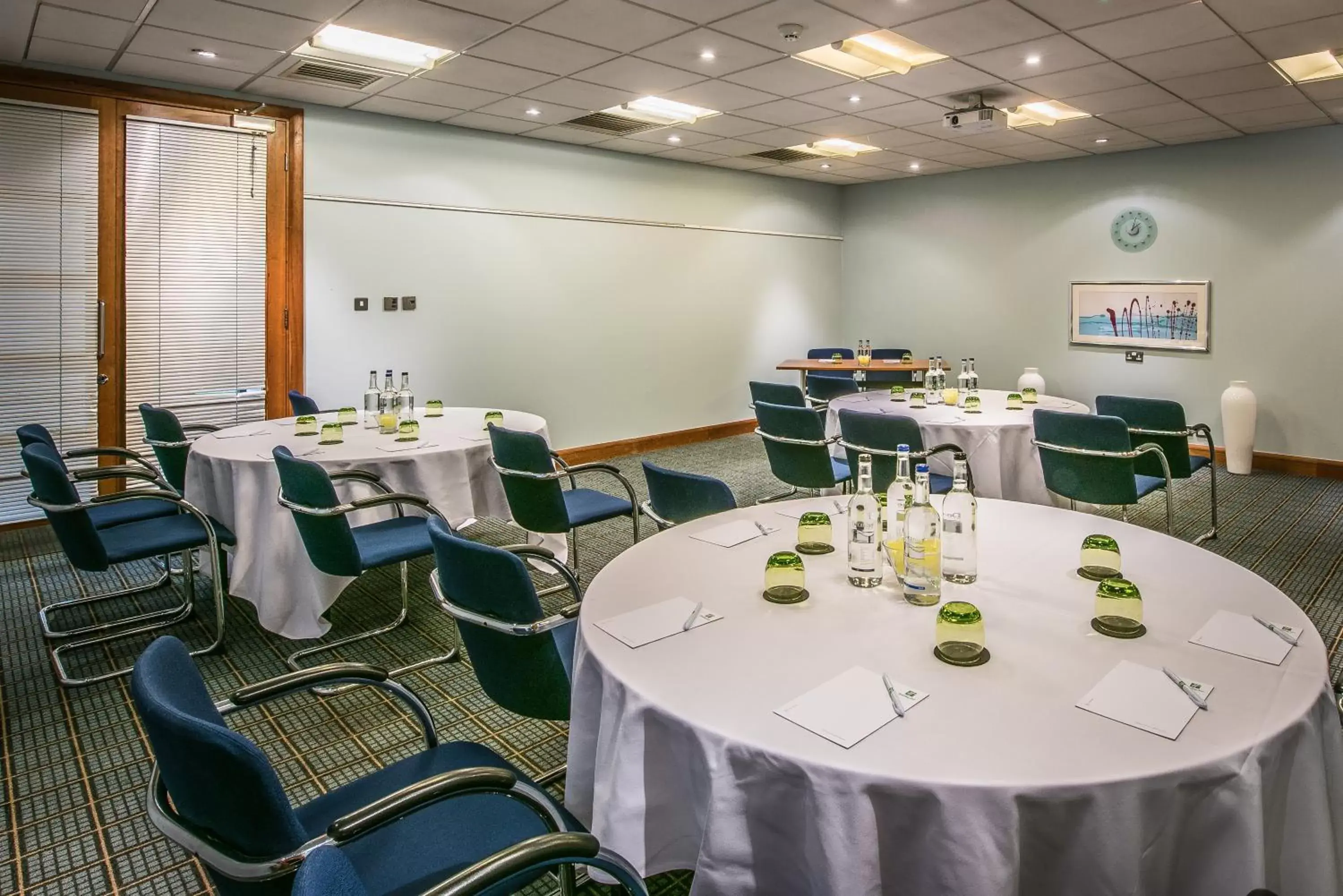 Meeting/conference room, Restaurant/Places to Eat in Holiday Inn Cambridge, an IHG Hotel