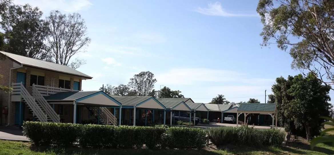 Parking in Kilcoy Gardens Motel