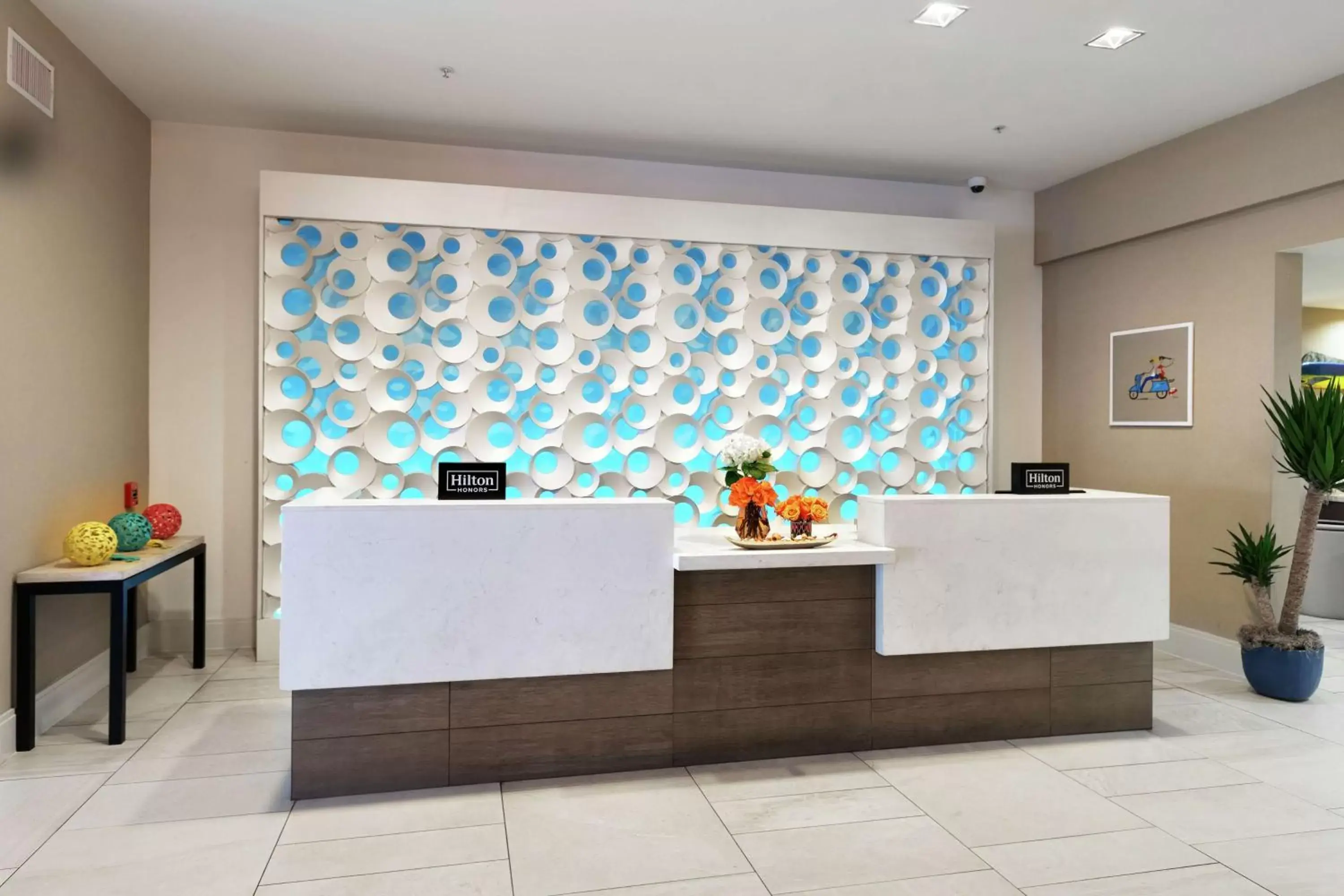 Lobby or reception in DoubleTree by Hilton Galveston Beach