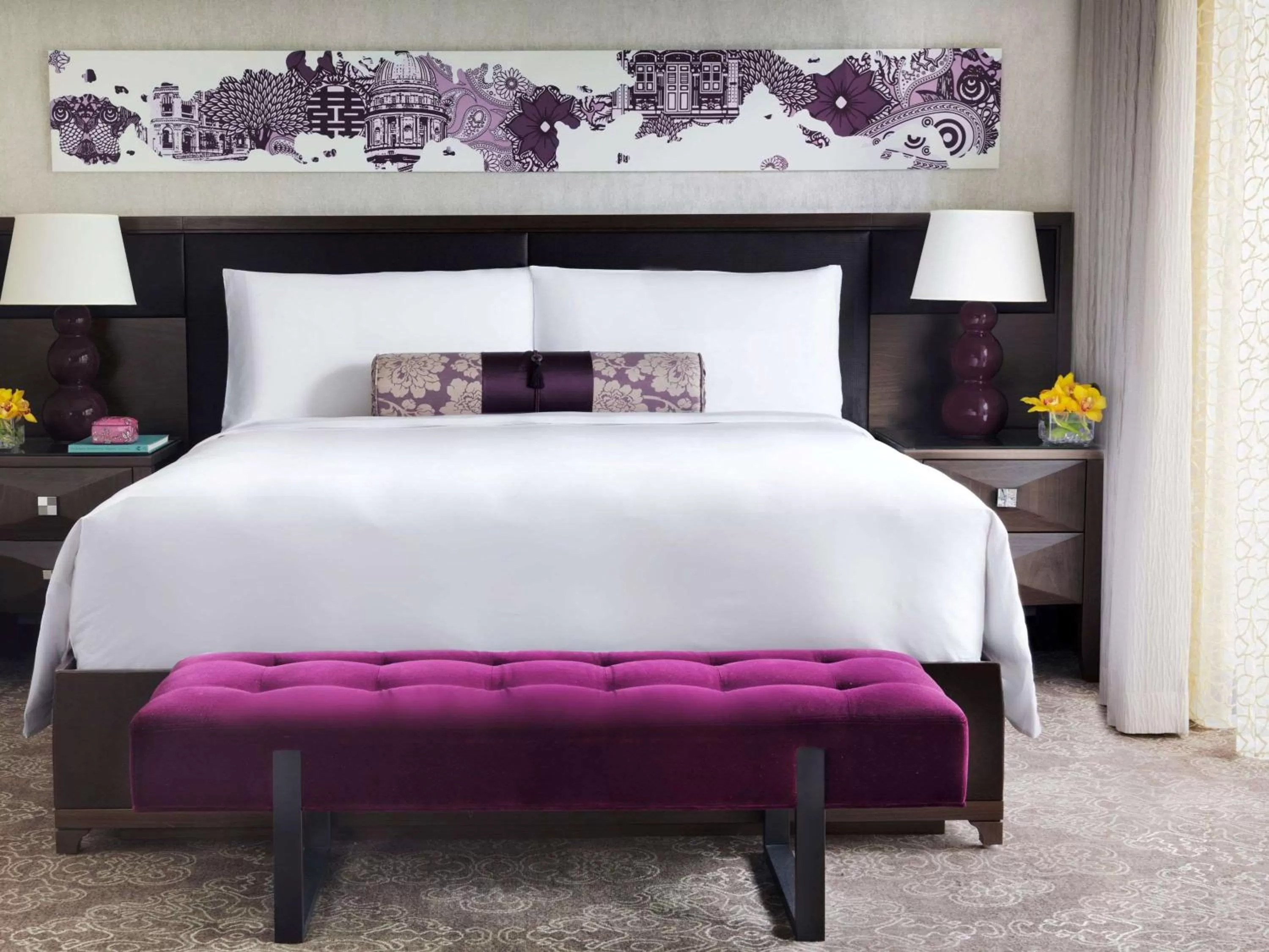 Fairmont King Room with Balcony in Fairmont Singapore