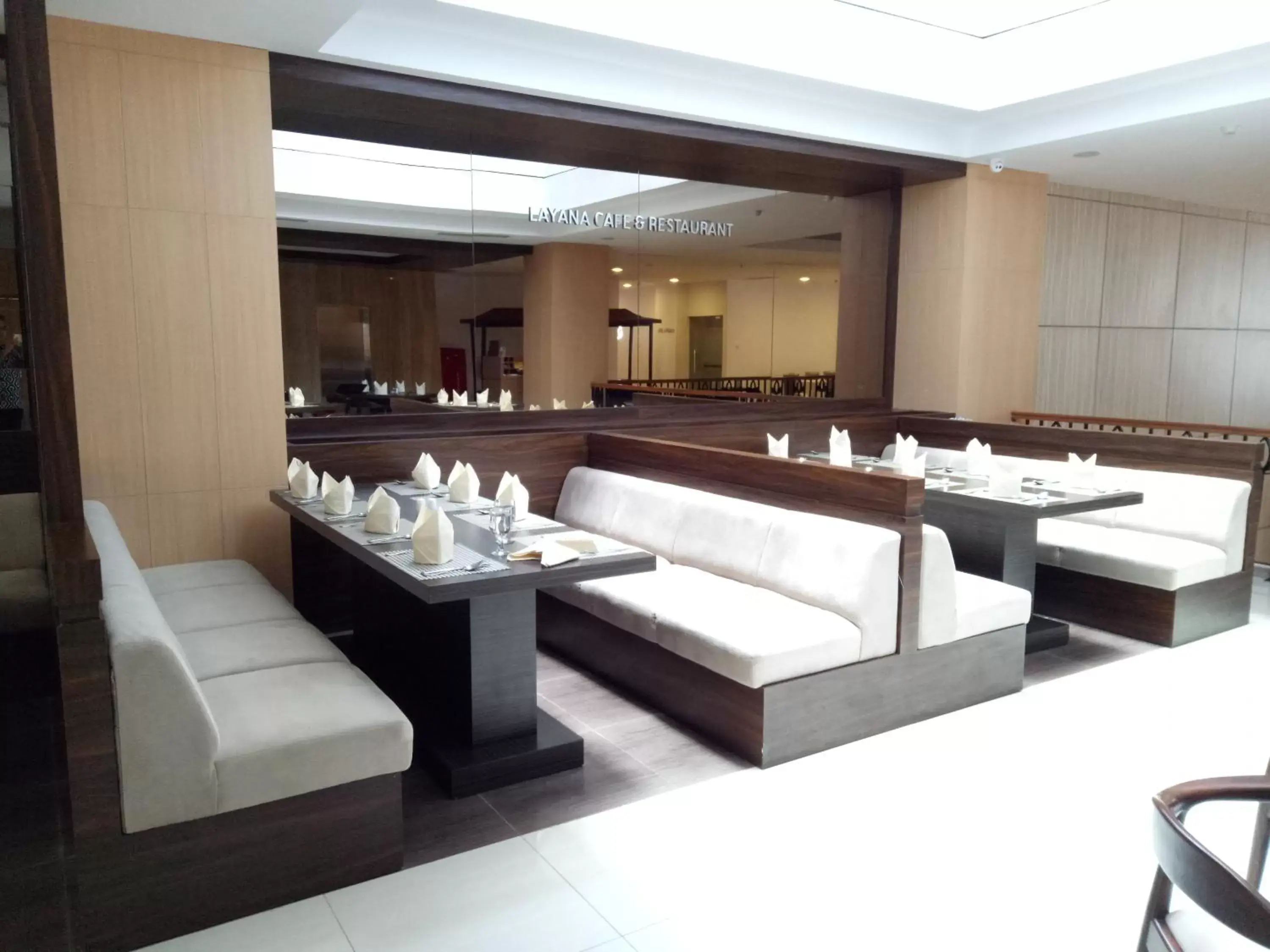 Restaurant/places to eat in Hotel Chanti Managed by TENTREM Hotel Management Indonesia