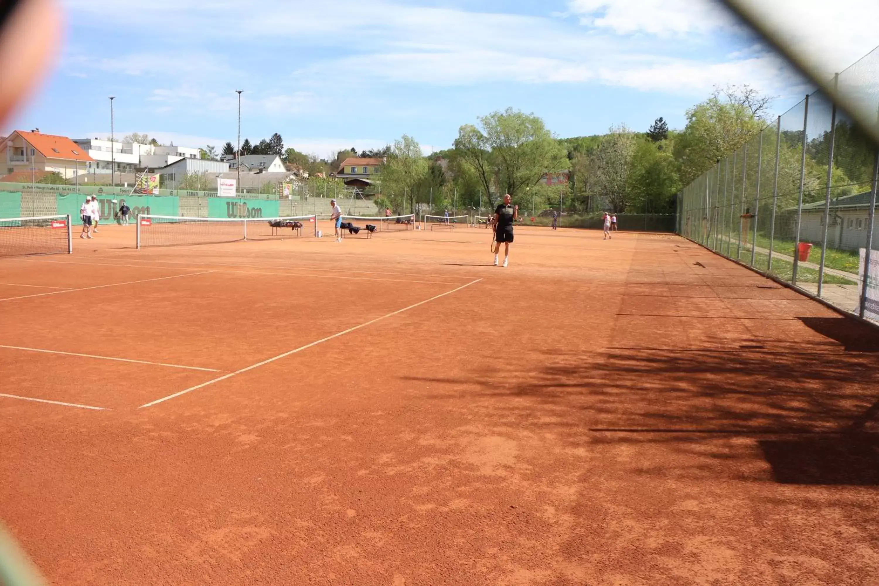 Tennis court, Tennis/Squash in CenterCourt Hotel