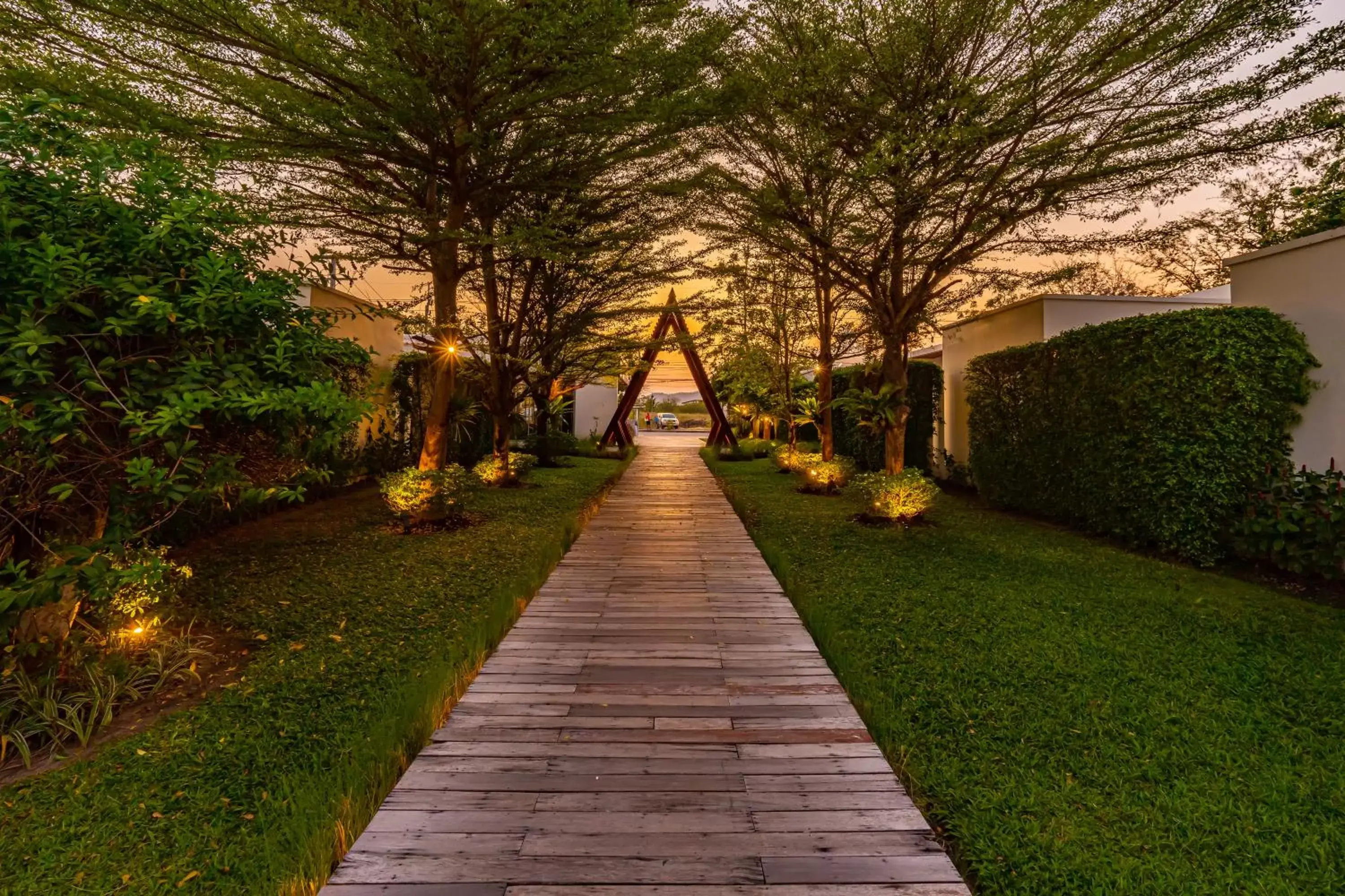 Facade/entrance, Garden in De Chaochom Hua Hin