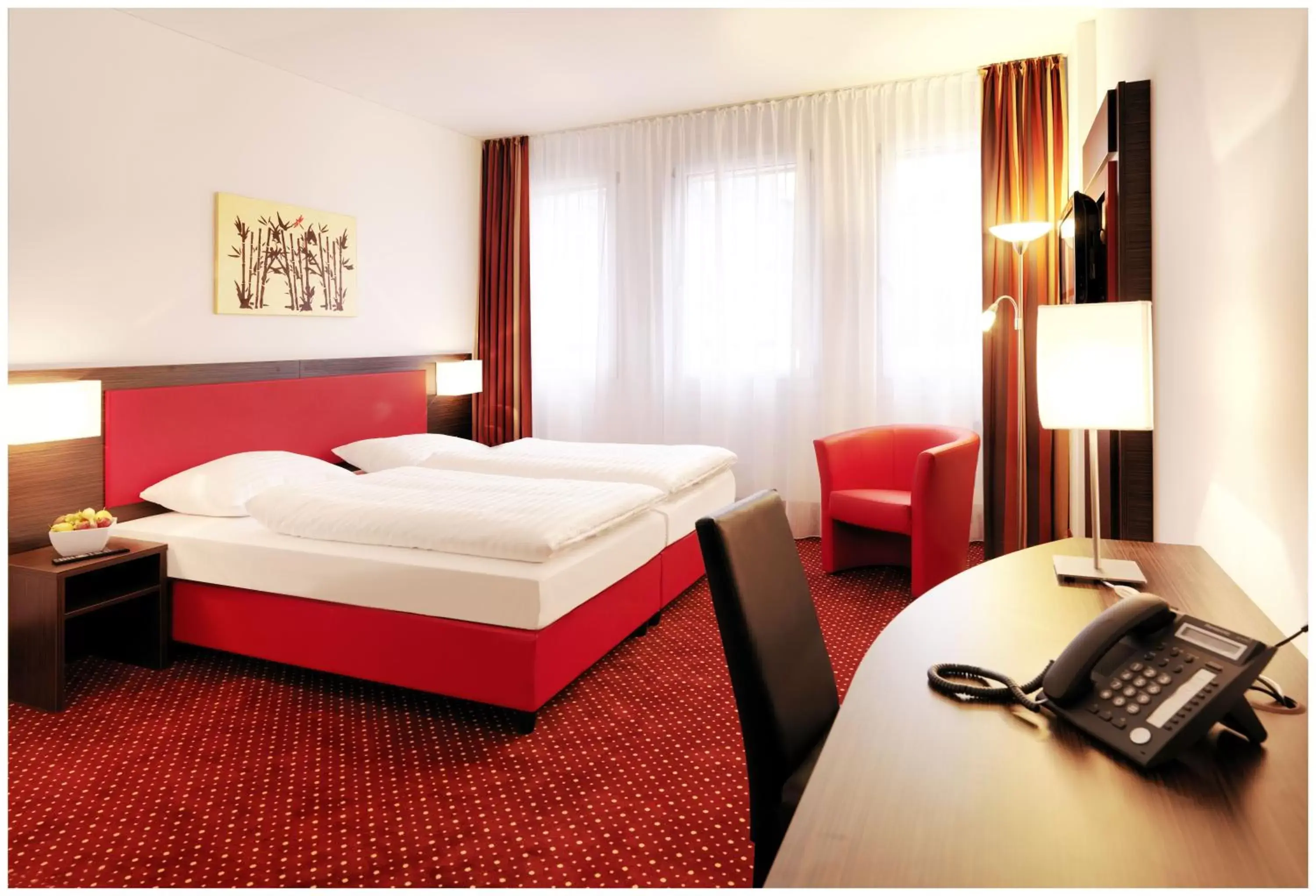 Photo of the whole room, Bed in Best Western Plus Amedia Wien